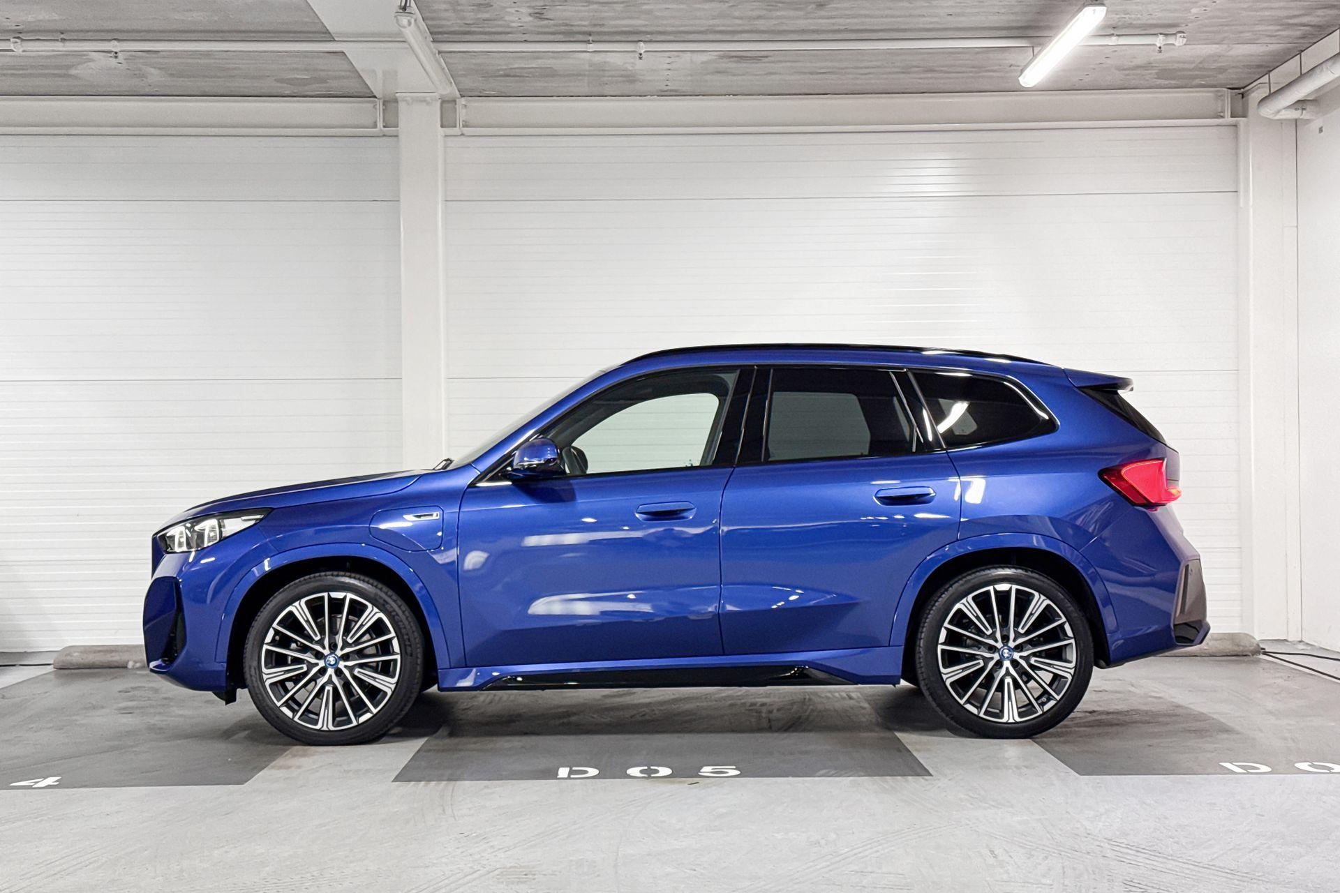 Foto van BMW X1 Xdrive30e