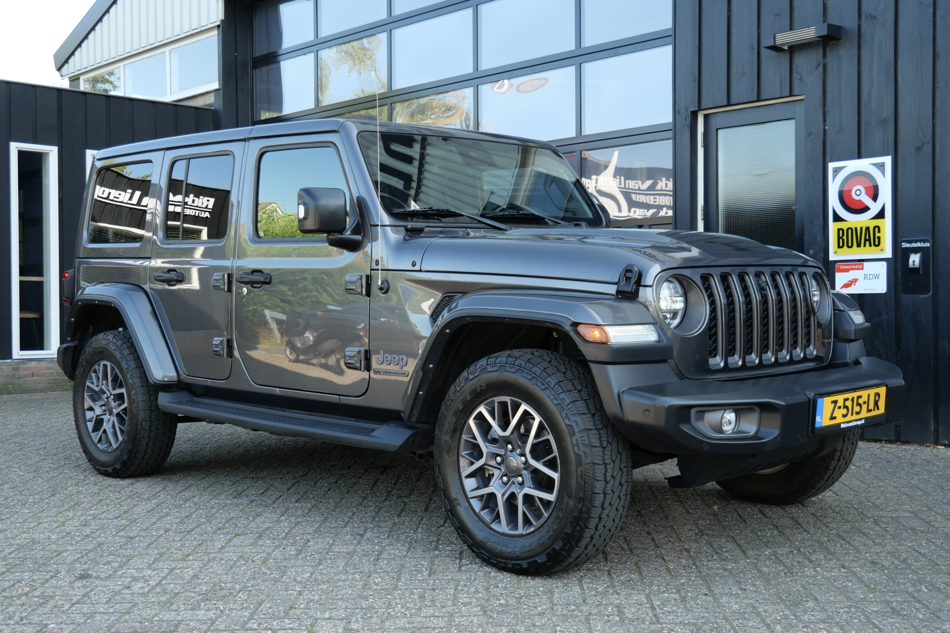 Jeep Wrangler Unlimited 4xe 380 80th Anniversary 2021 - voorkant
