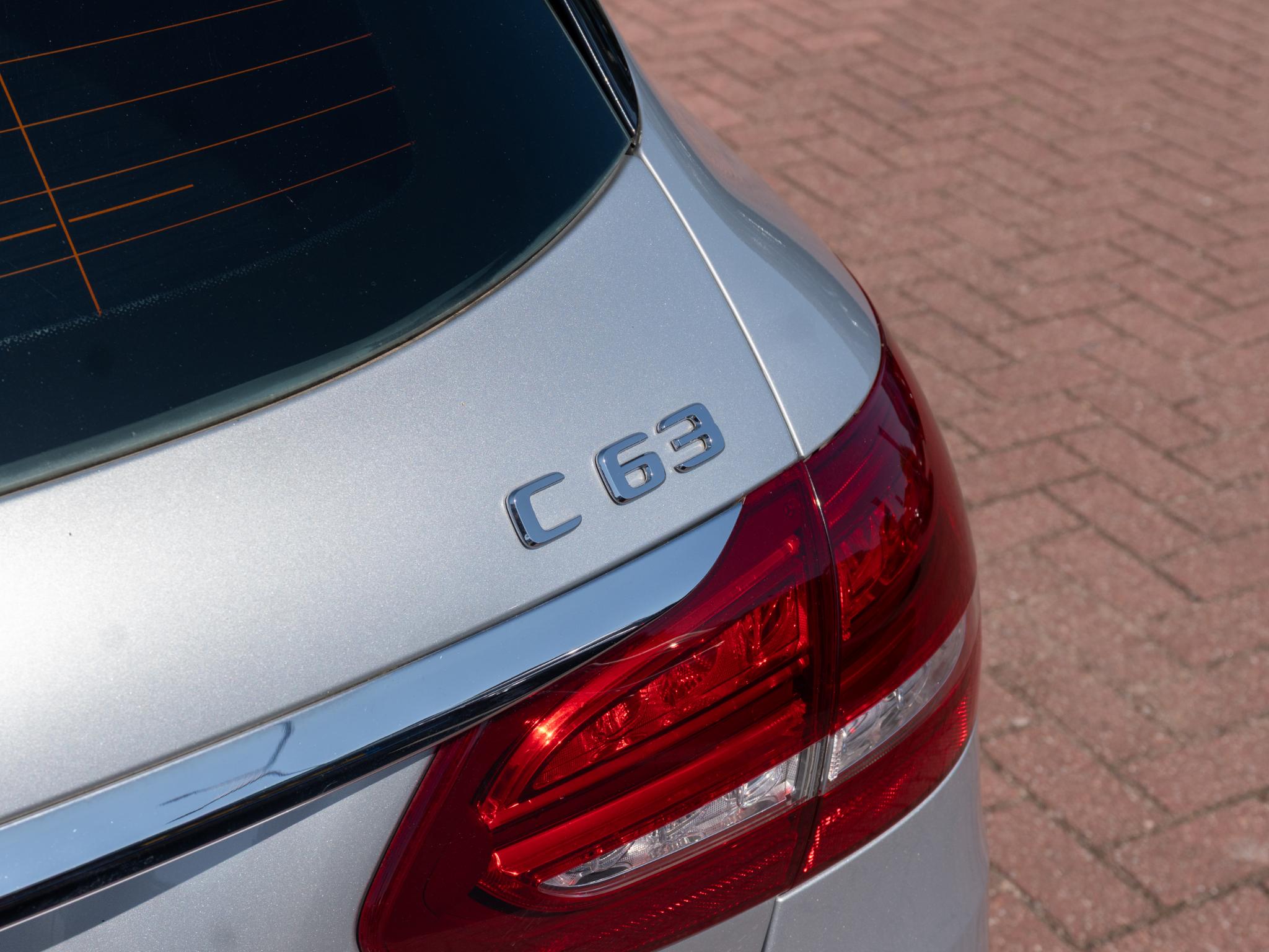 Foto van Mercedes-Benz AMG C 63