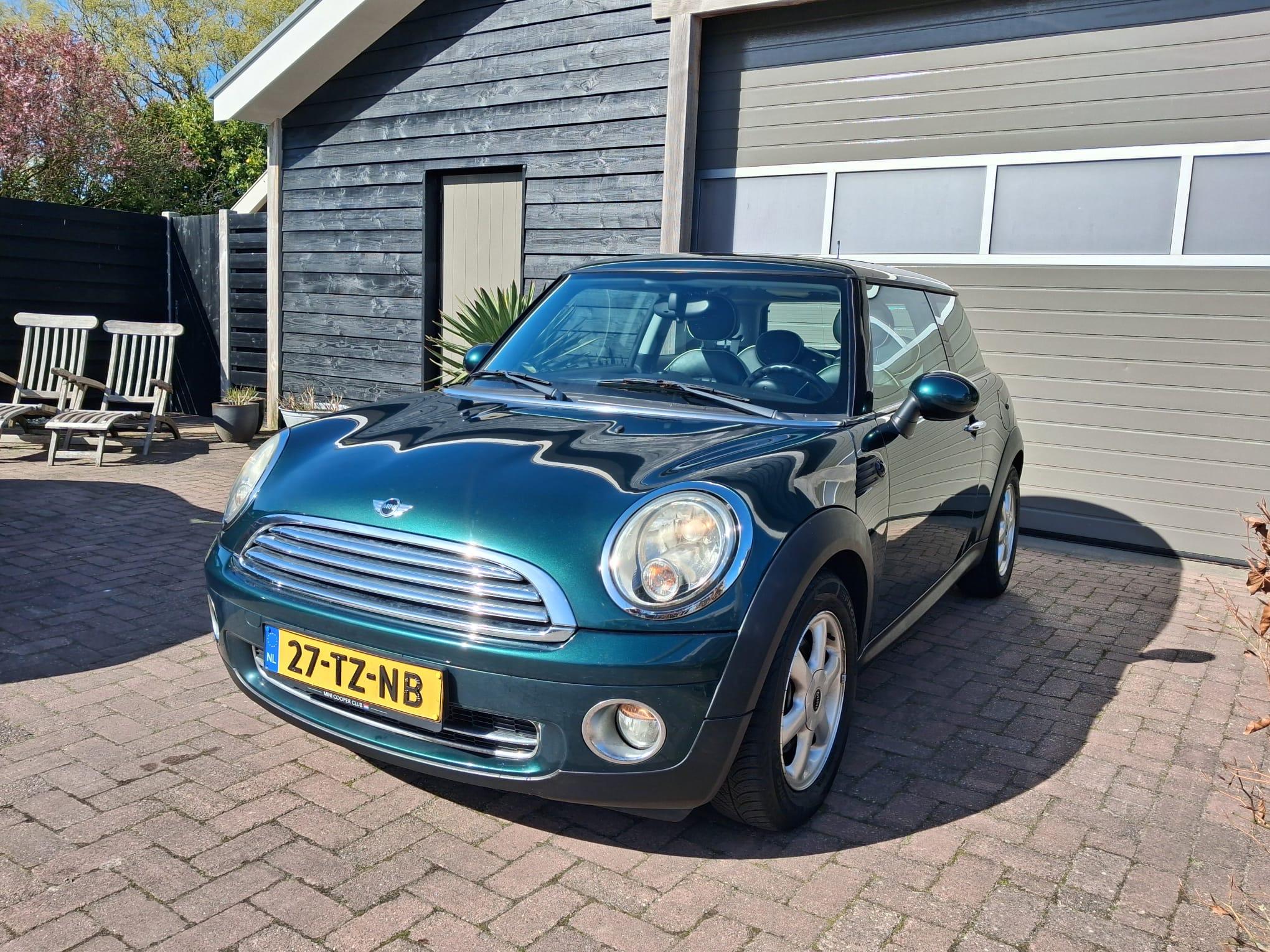 Mini Mini Cooper 1.6 Cooper Chili | Nieuwe APK | Panorama dak|Leder 2007 - voorkant