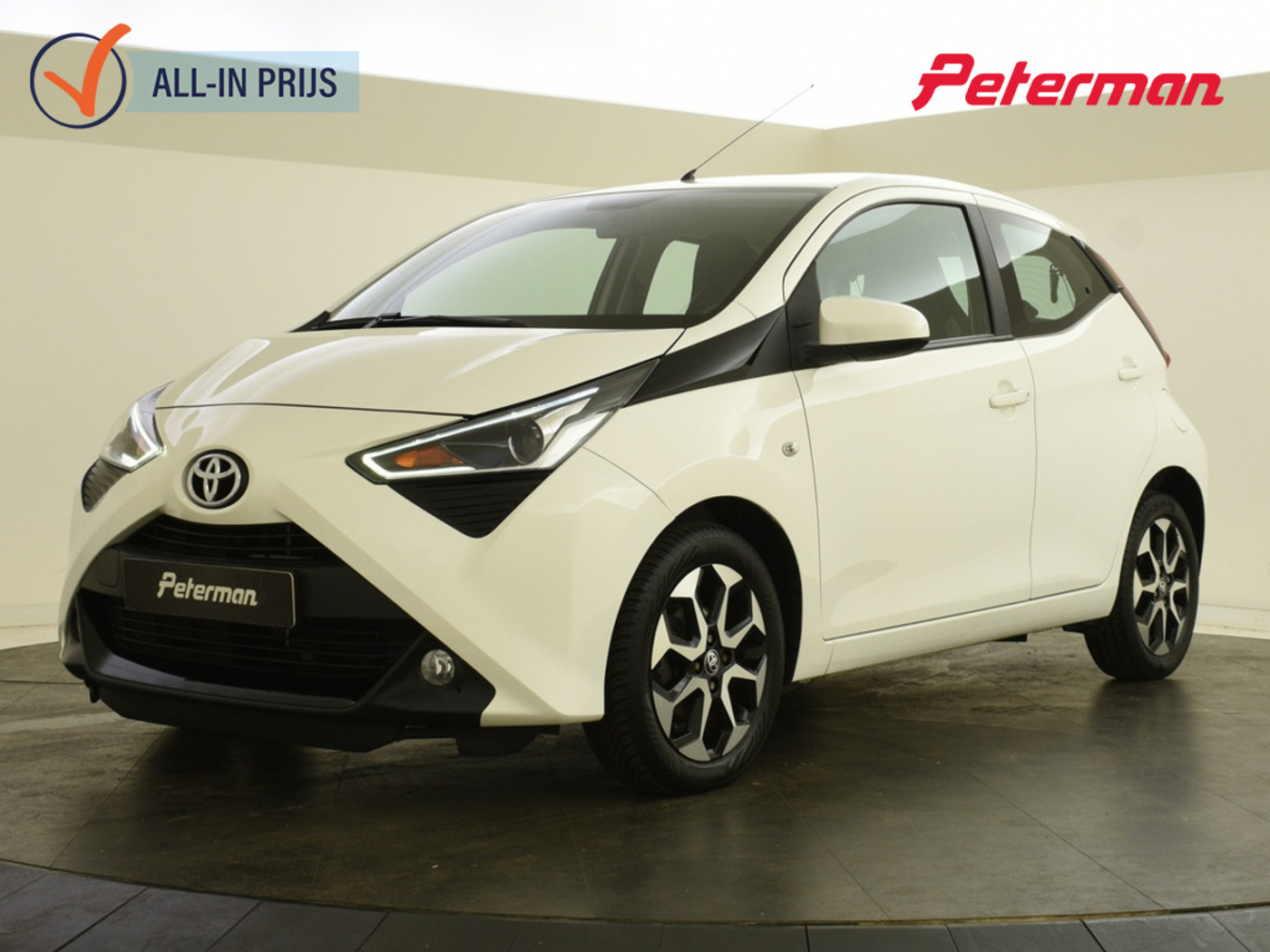 Toyota Aygo 1.0 VVT-i x-joy 2019 - voorkant