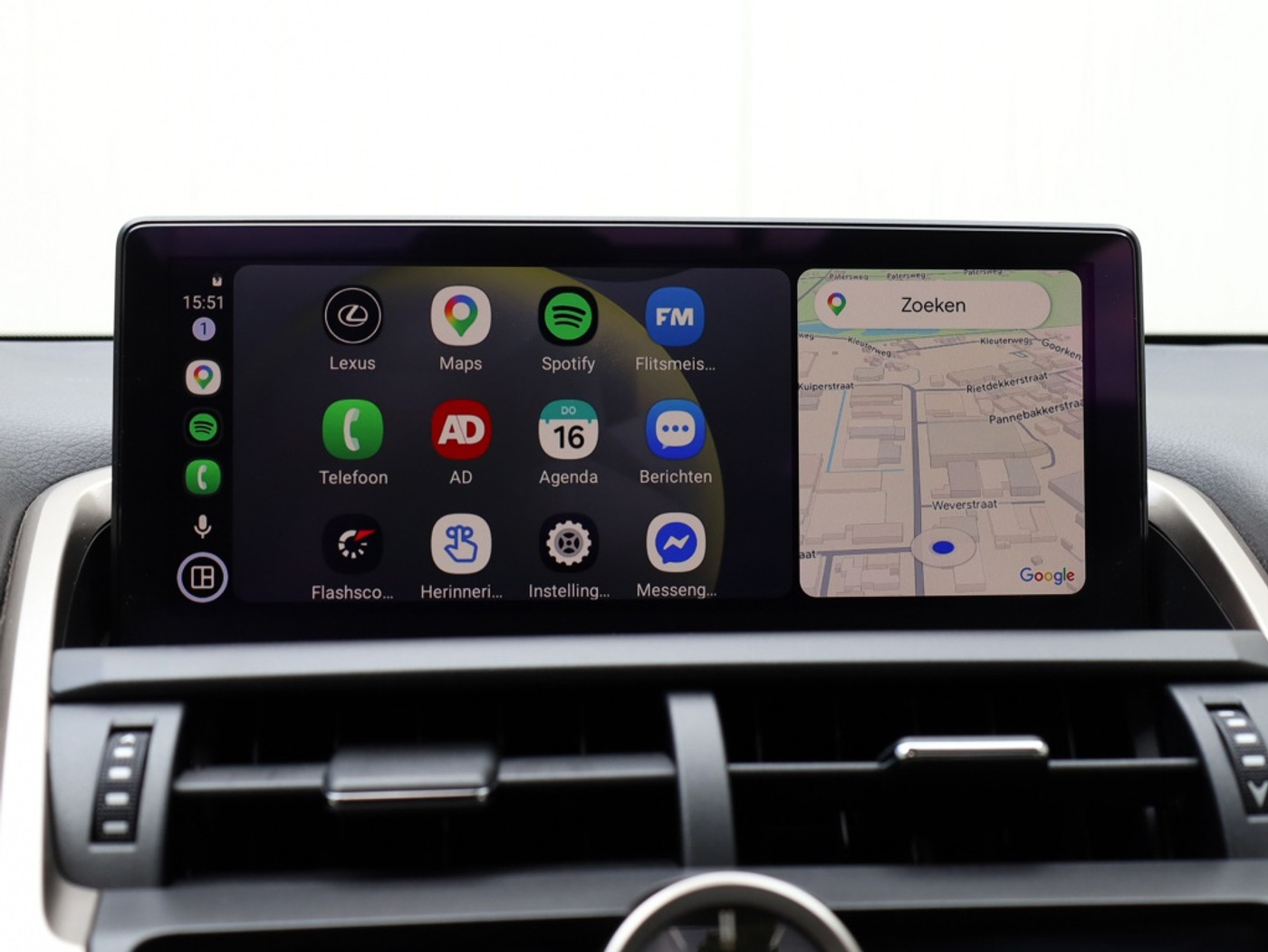 Foto van Lexus Lexus Nx300h