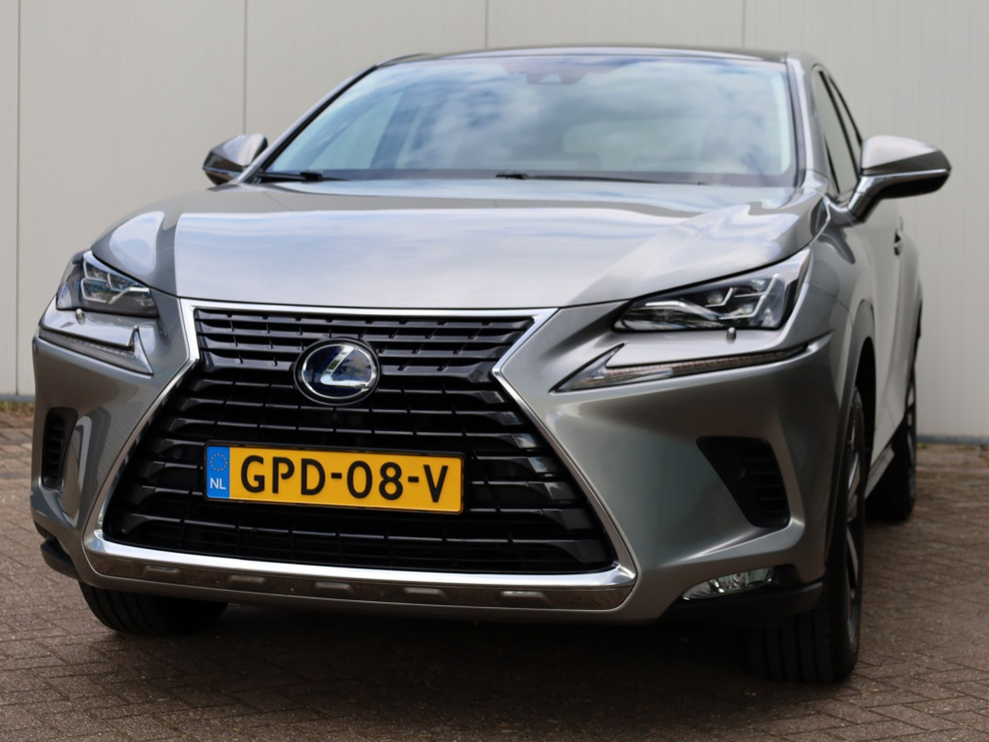 Foto van Lexus Lexus Nx300h