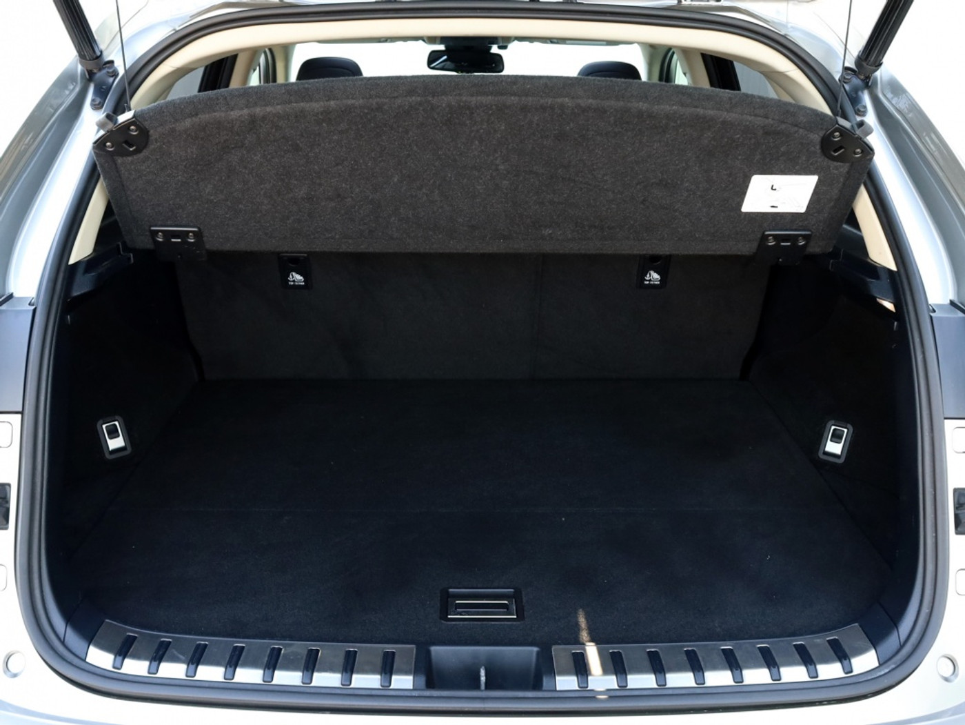 Foto van Lexus Lexus Nx300h
