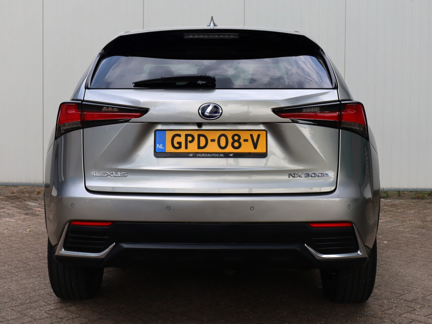 Foto van Lexus Lexus Nx300h