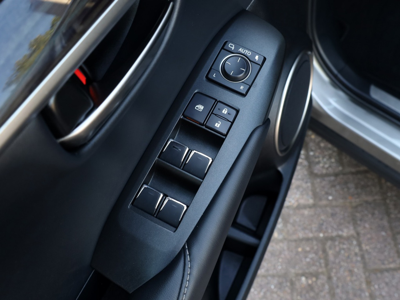 Foto van Lexus Lexus Nx300h