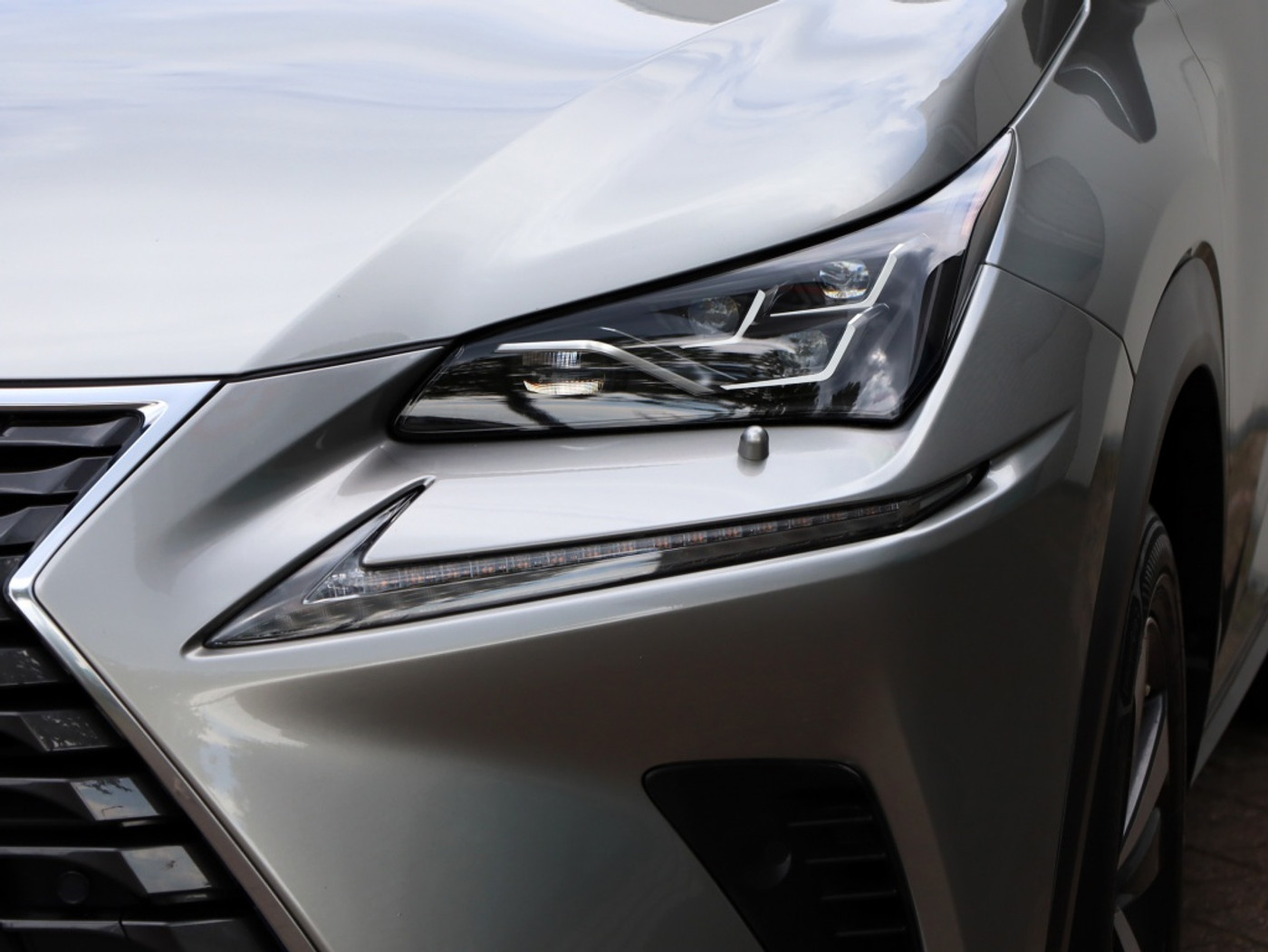 Foto van Lexus Lexus Nx300h