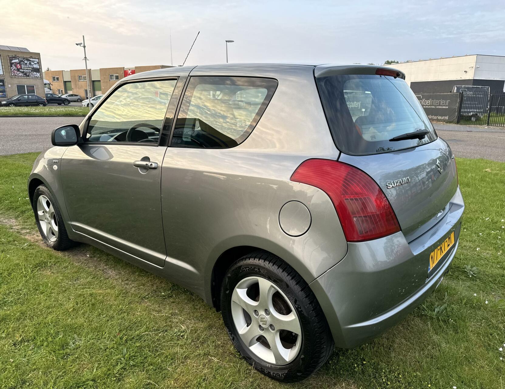 Foto van Suzuki Swift