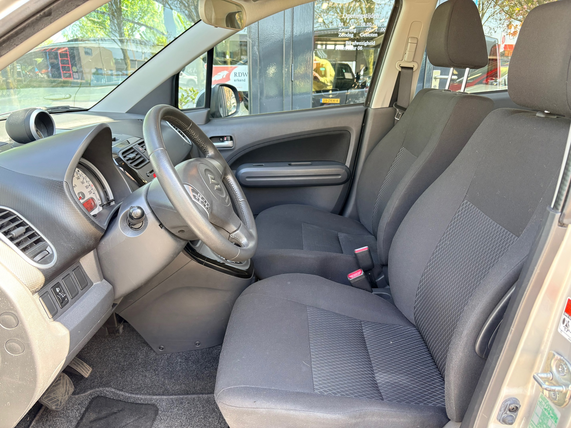 Foto van Suzuki Splash