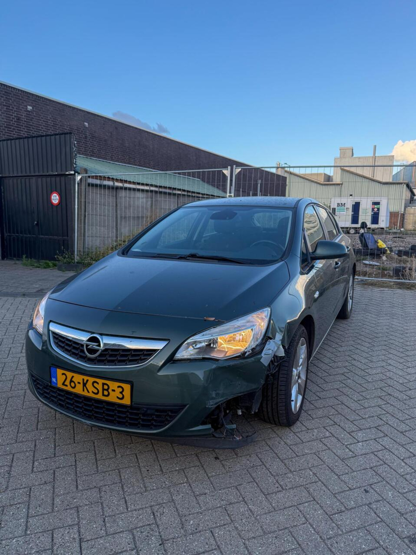 Opel Astra 1.6 Cosmo 2010 - voorkant