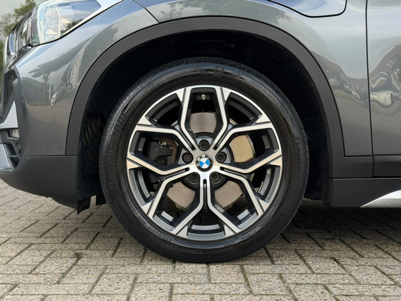 Foto van BMW X1 Xdrive25e