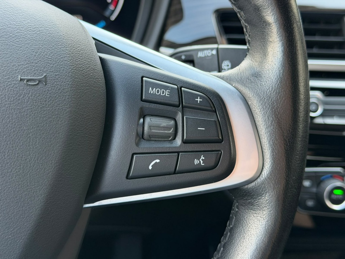 Foto van BMW X1 Xdrive25e