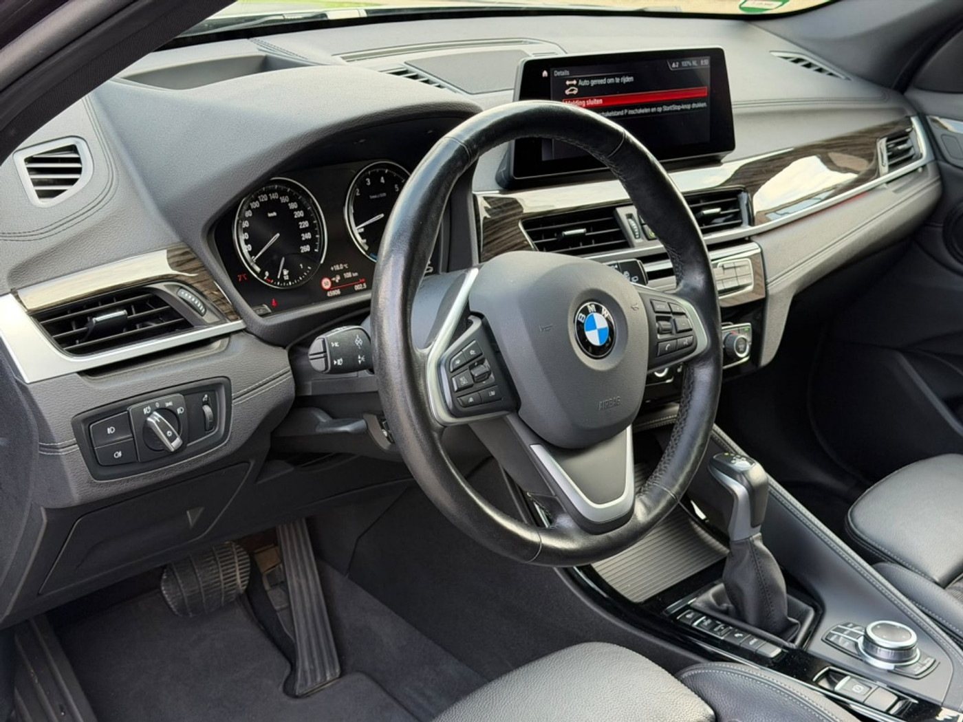 Foto van BMW X1 Xdrive25e