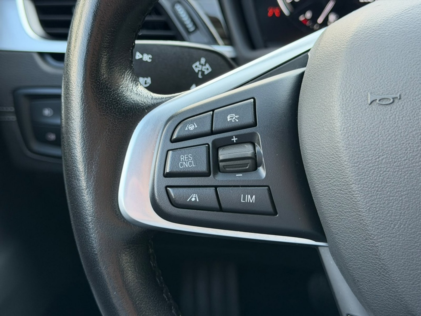 Foto van BMW X1 Xdrive25e