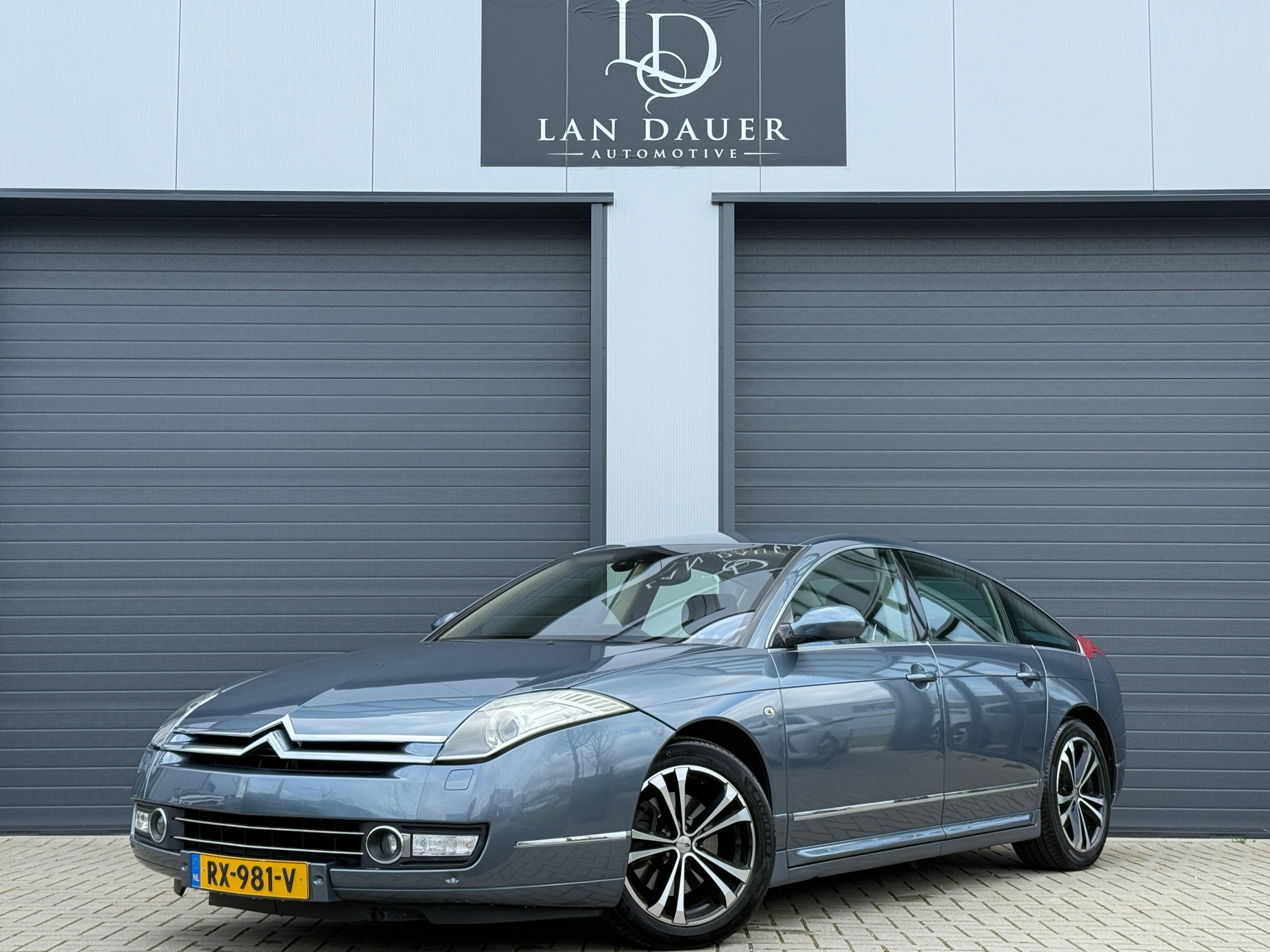 Citroen C6 3.0V6 Exclusive|UNIEK|LUCHTVERING|HEAD UP|LAGE KM 2006 - voorkant