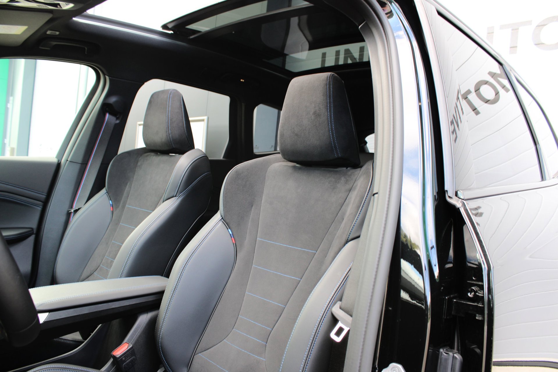 Foto van BMW X1 Xdrive30e