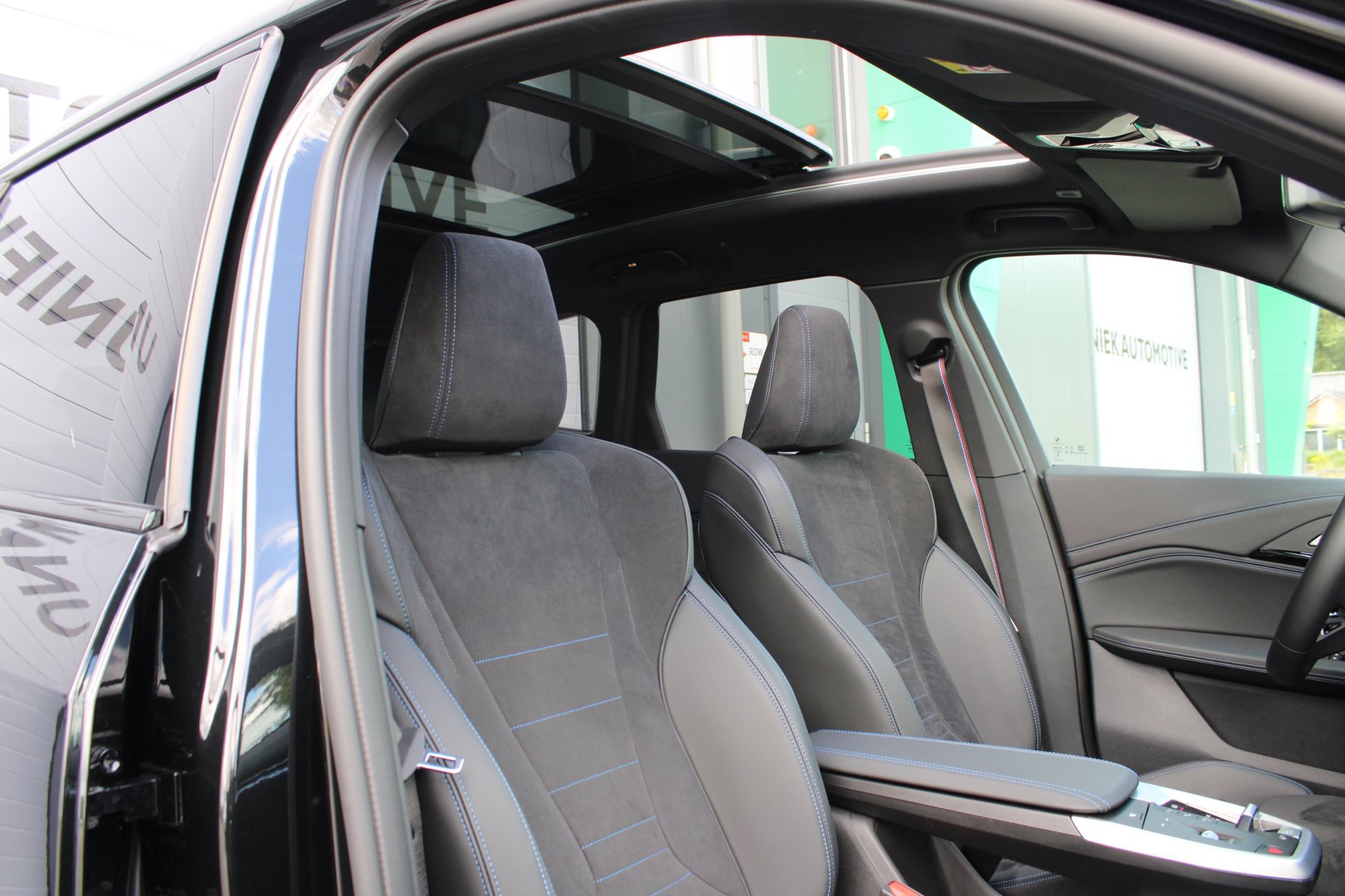 Foto van BMW X1 Xdrive30e