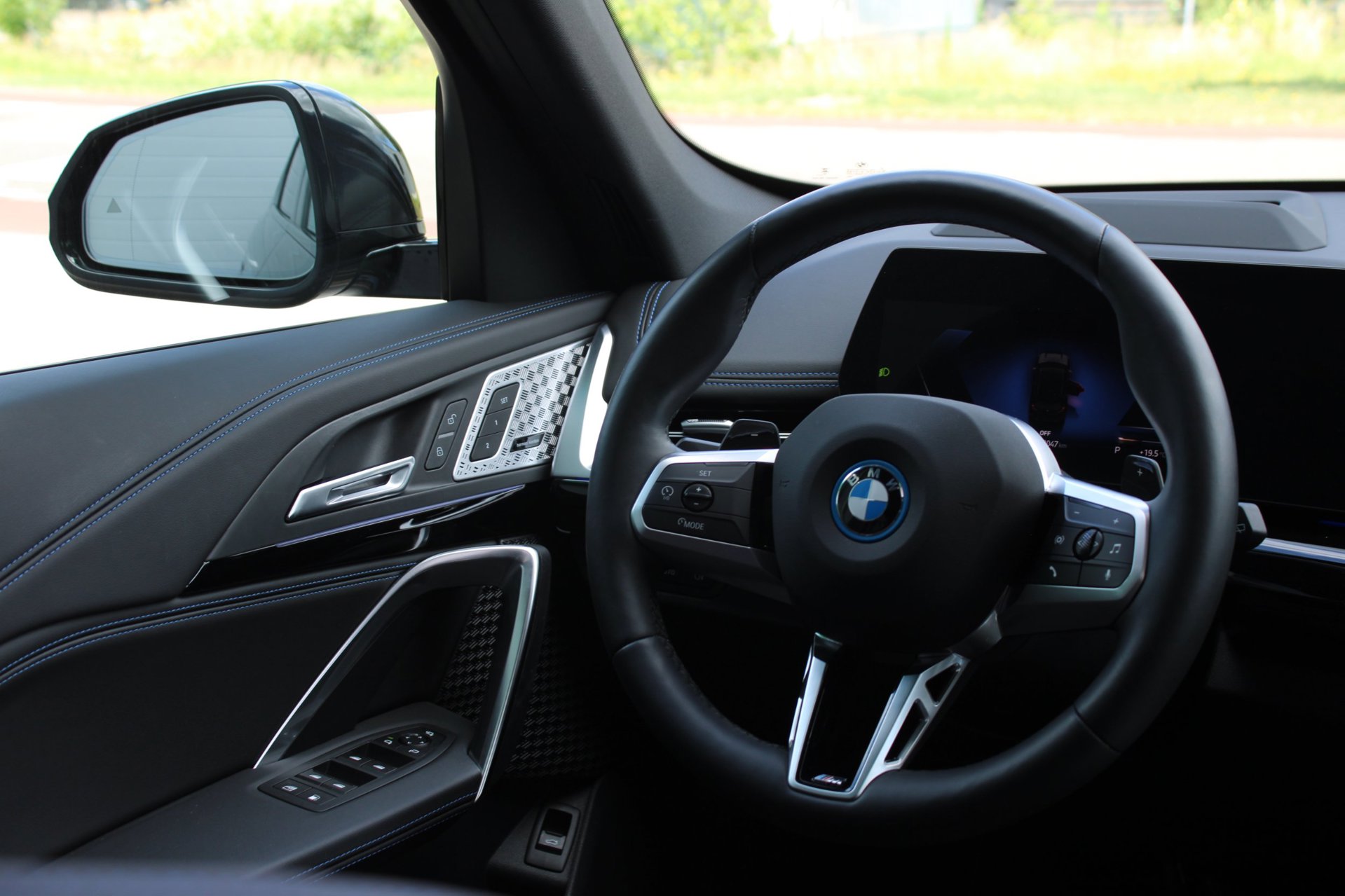 Foto van BMW X1 Xdrive30e