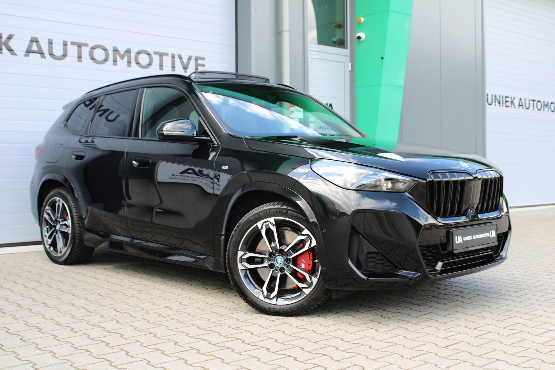 Foto van BMW X1 Xdrive30e