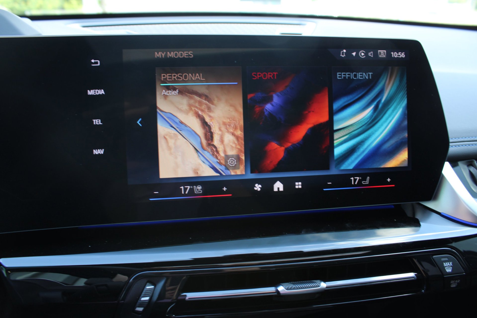 Foto van BMW X1 Xdrive30e