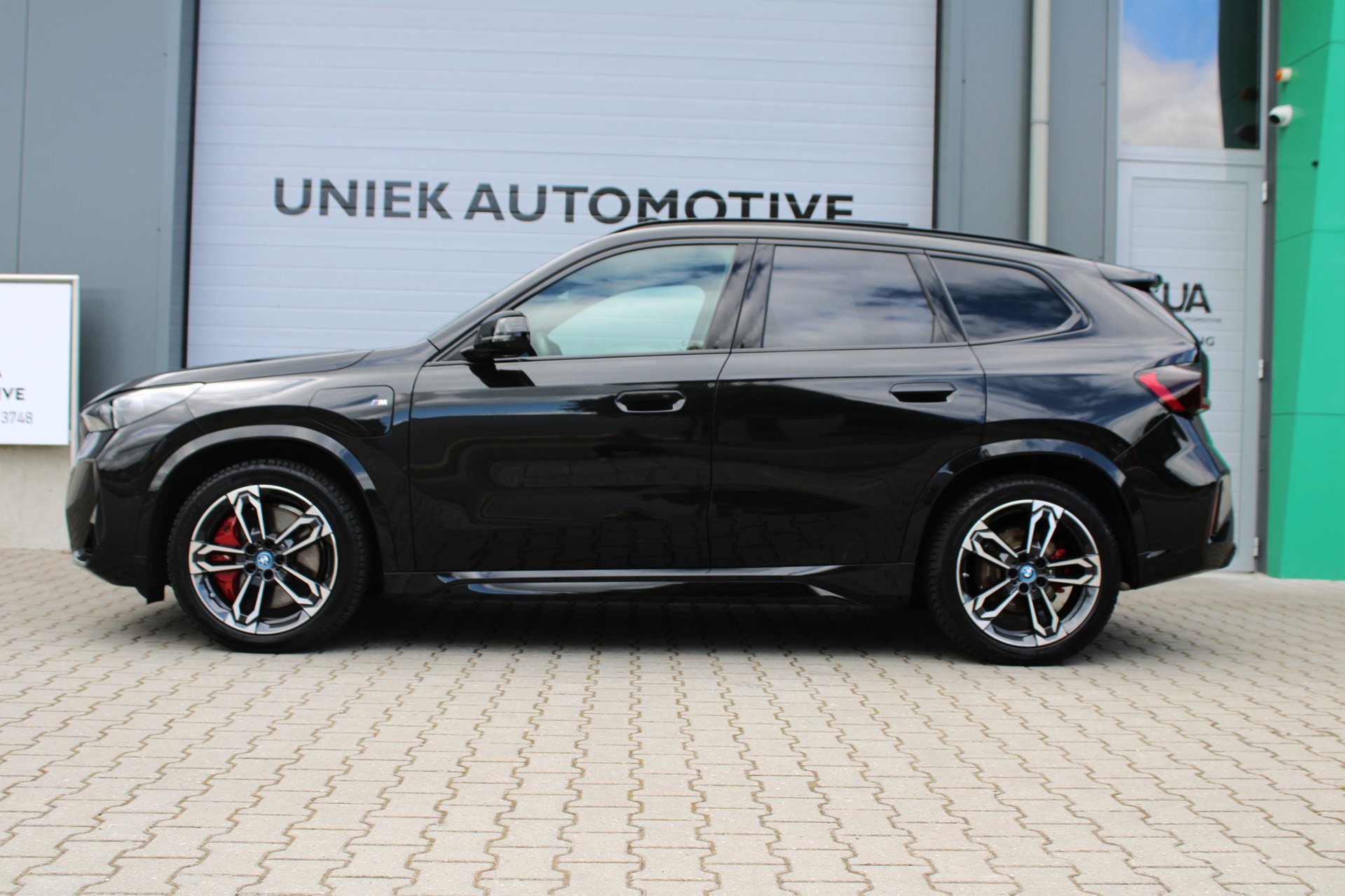 Foto van BMW X1 Xdrive30e