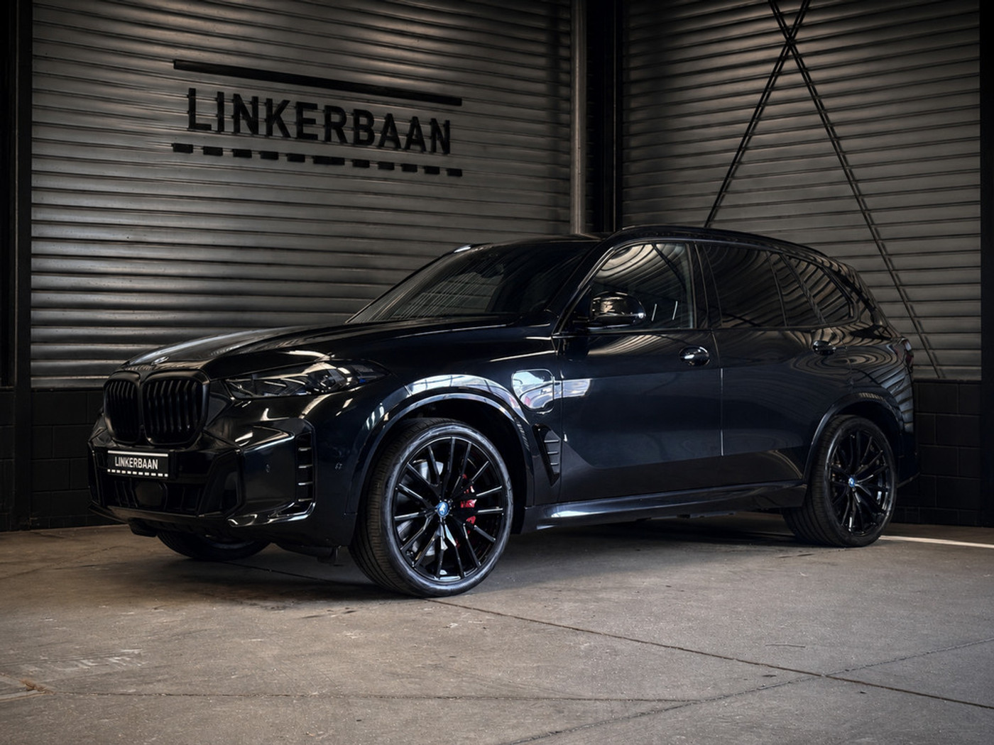 BMW X5 Xdrive50e xDrive50e Hybrid | SOH 94% | M Sport | H&K | Panodak | Active Steering | Trekhaak | Driving Prof | 22 inch | 2024 - voorkant