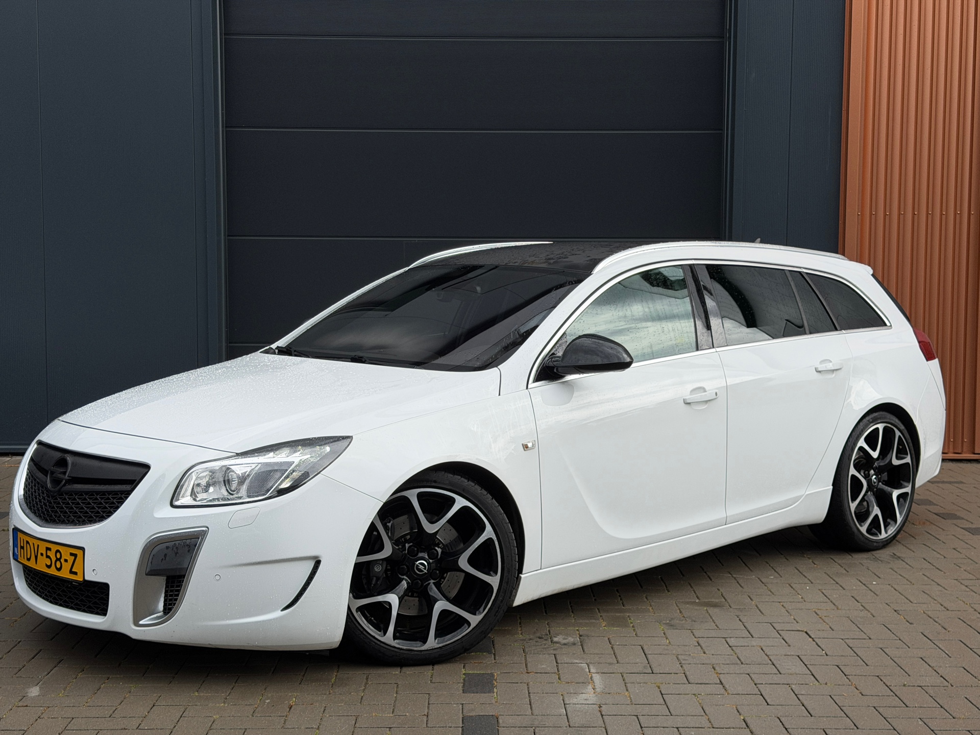 Foto van Opel Insignia Sports Tourer SW