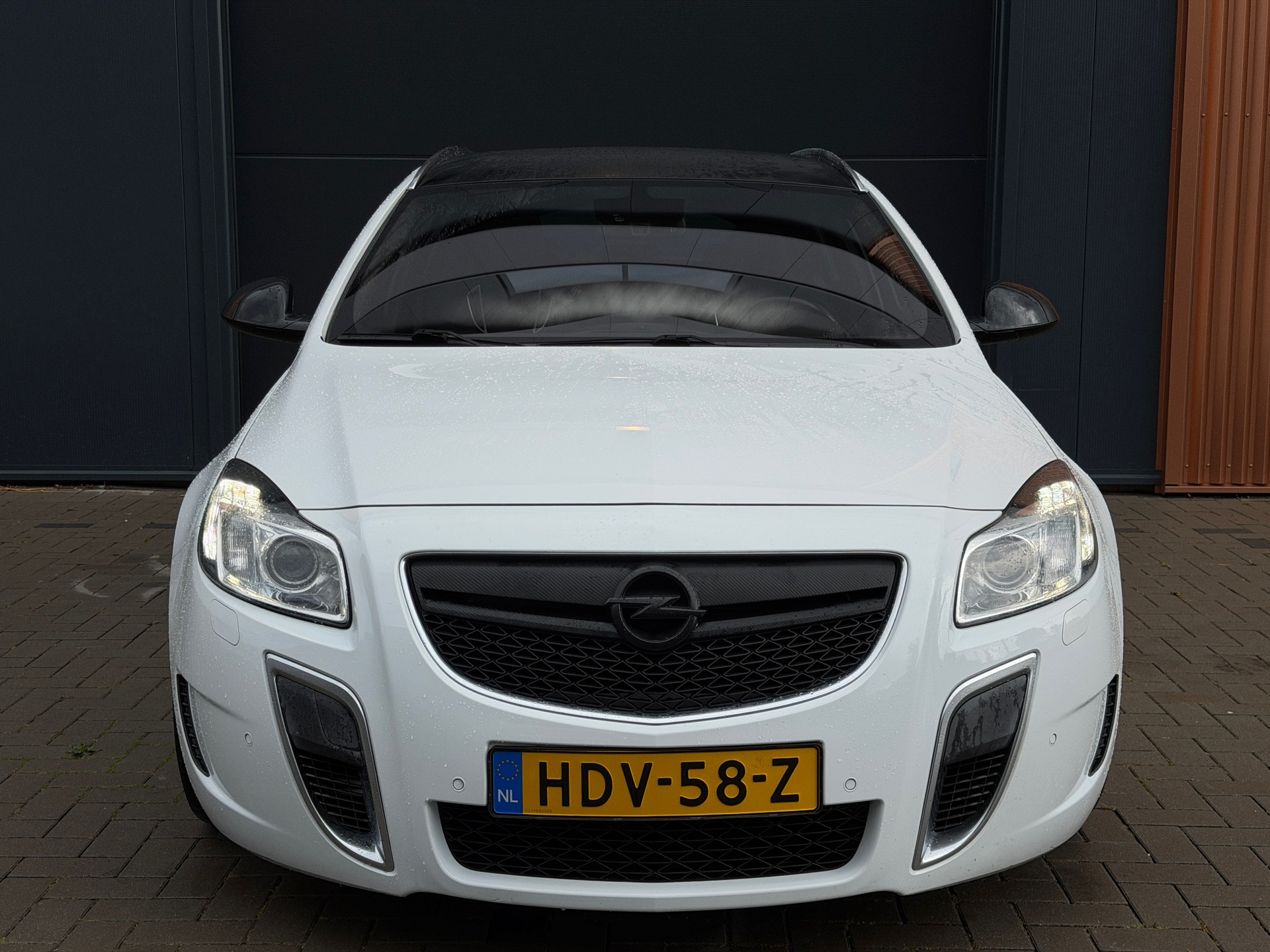 Foto van Opel Insignia Sports Tourer SW