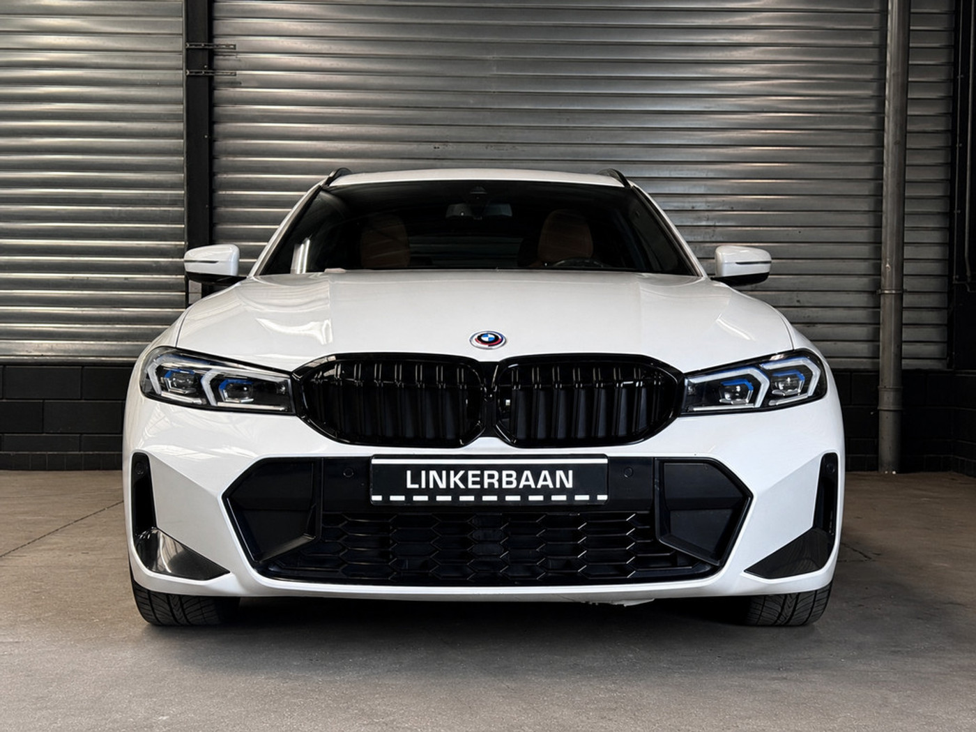 Foto van BMW 330e xDrive
