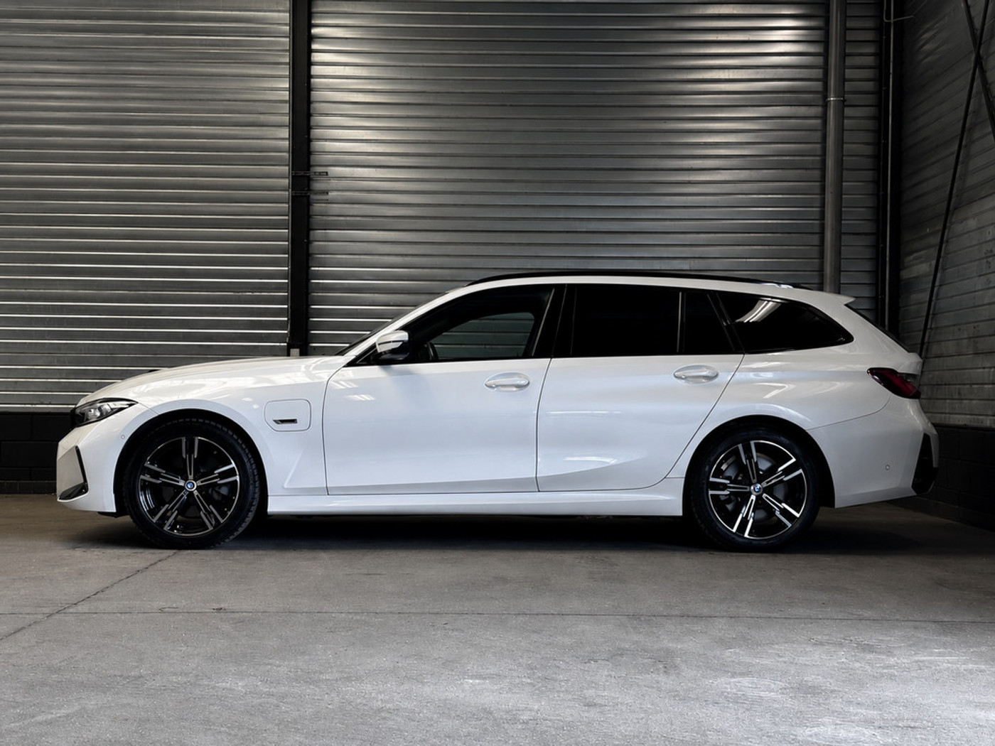 Foto van BMW 330e xDrive