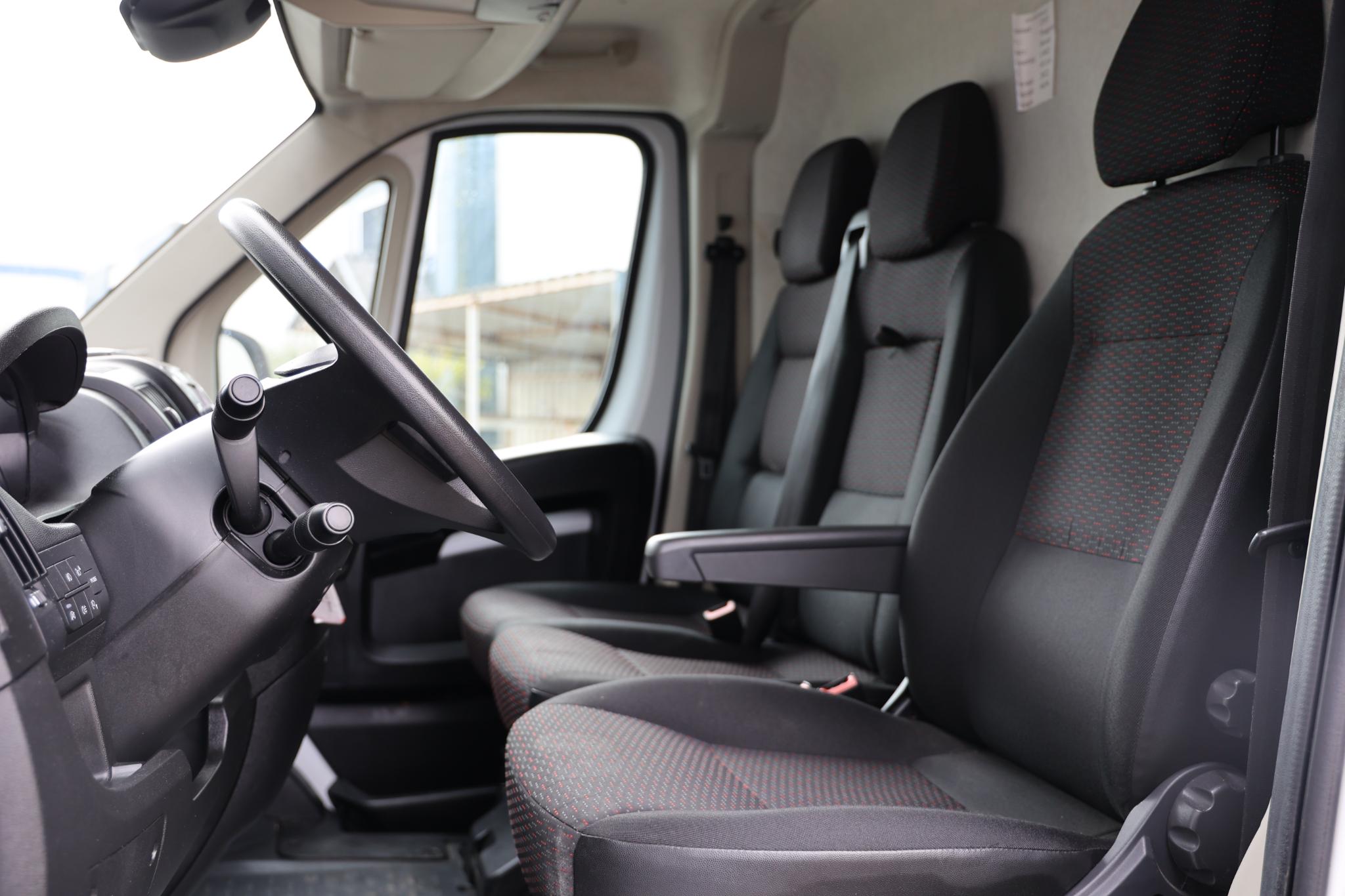 Foto van Peugeot Boxer