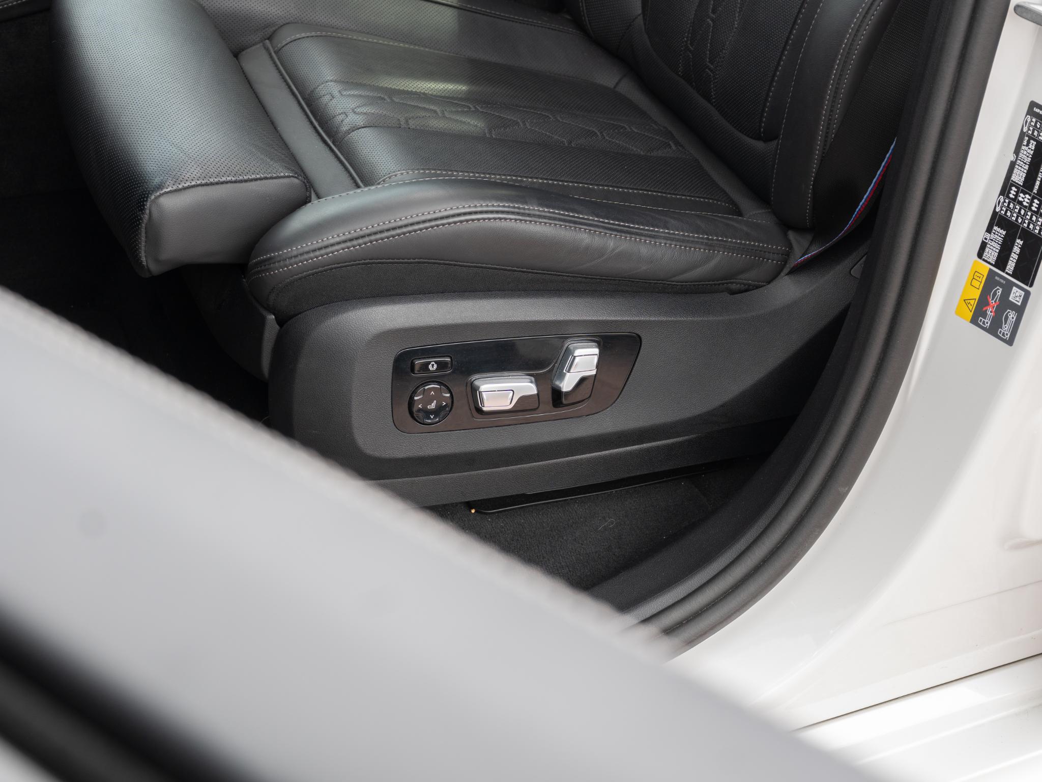 Foto van BMW X5 Xdrive50e
