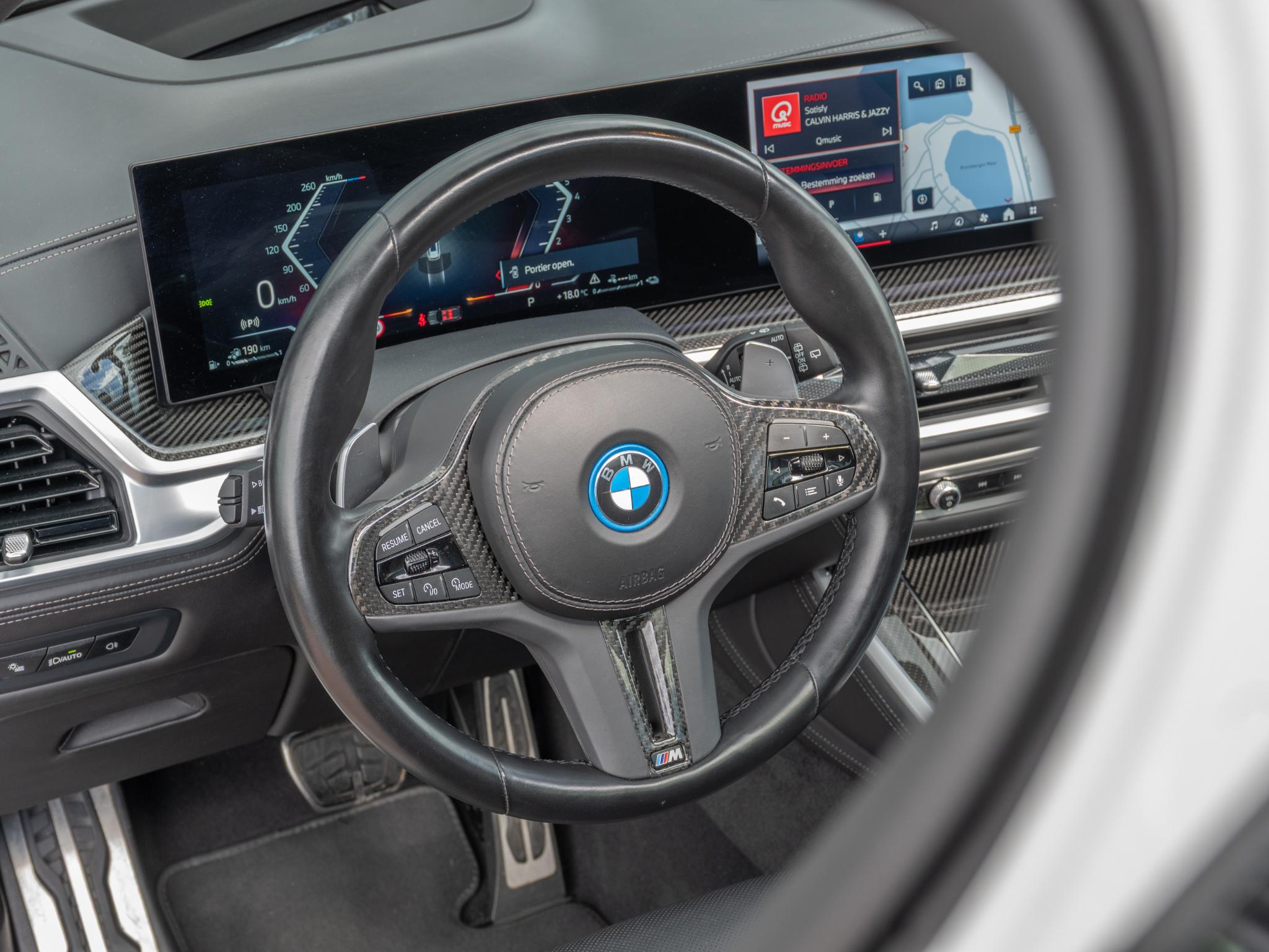 Foto van BMW X5 Xdrive50e