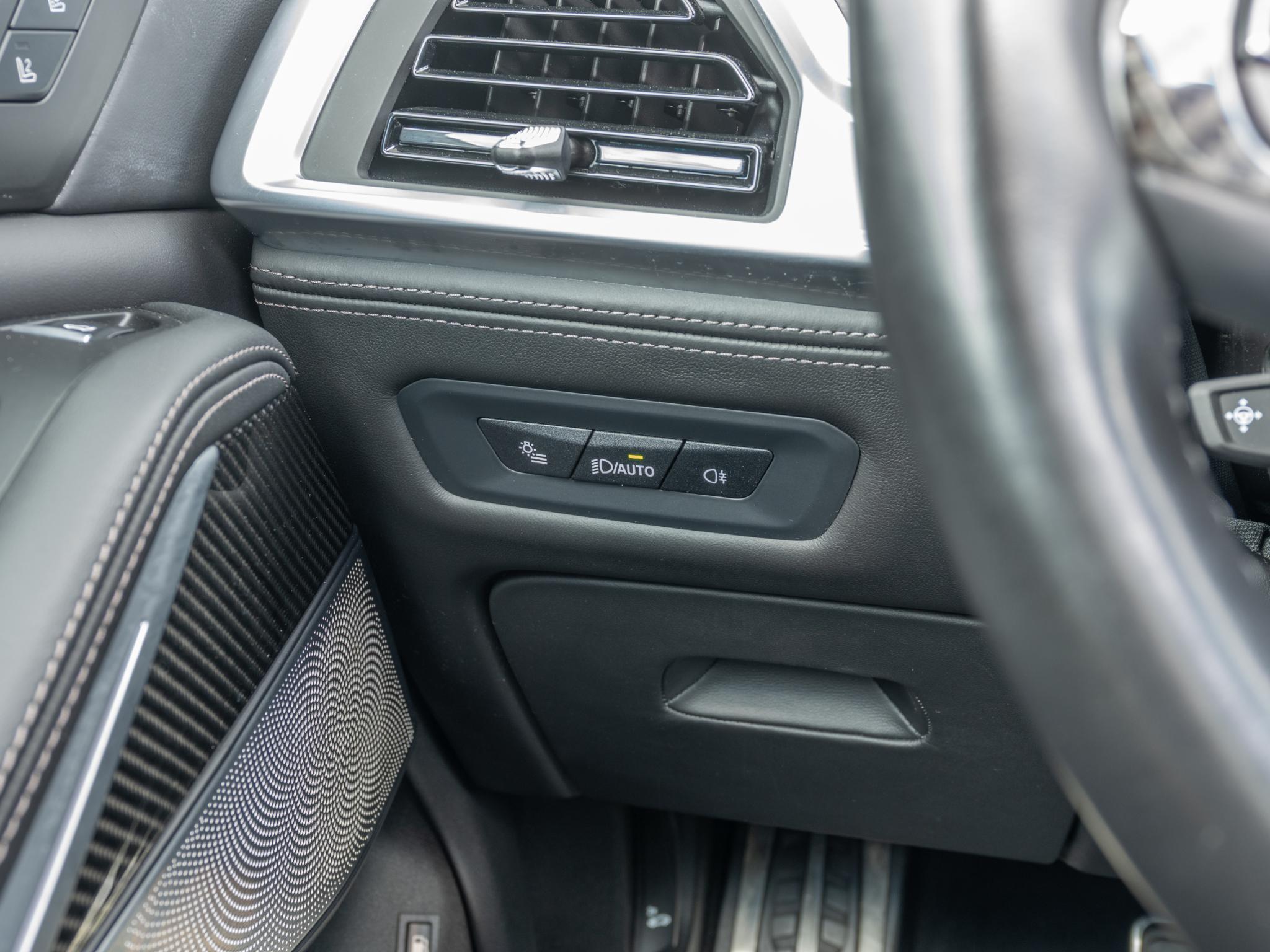Foto van BMW X5 Xdrive50e