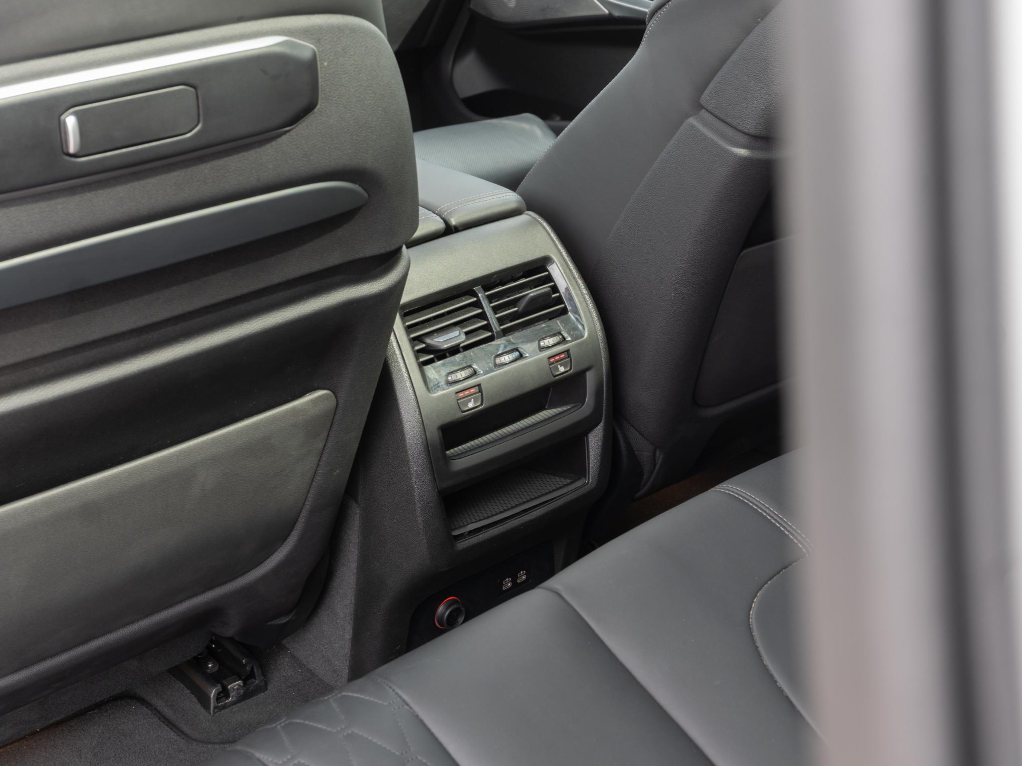 Foto van BMW X5 Xdrive50e
