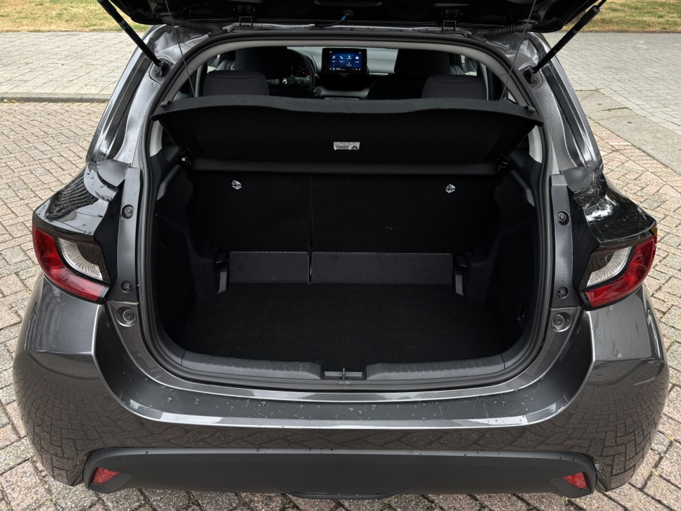 Foto van Mazda 2 Hybrid