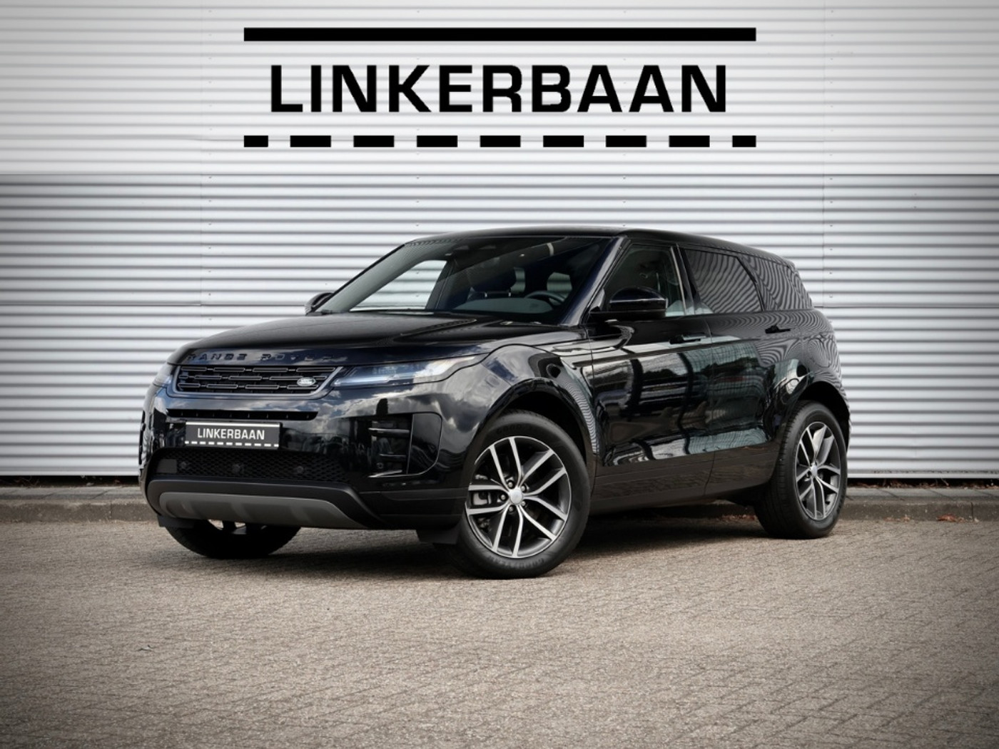 Land Rover Range Rover Evoque P300e Hybrid S | New Model | Pano | Stoelverwarming | Rij assistent | Ambienteverlichting | 2024 - voorkant
