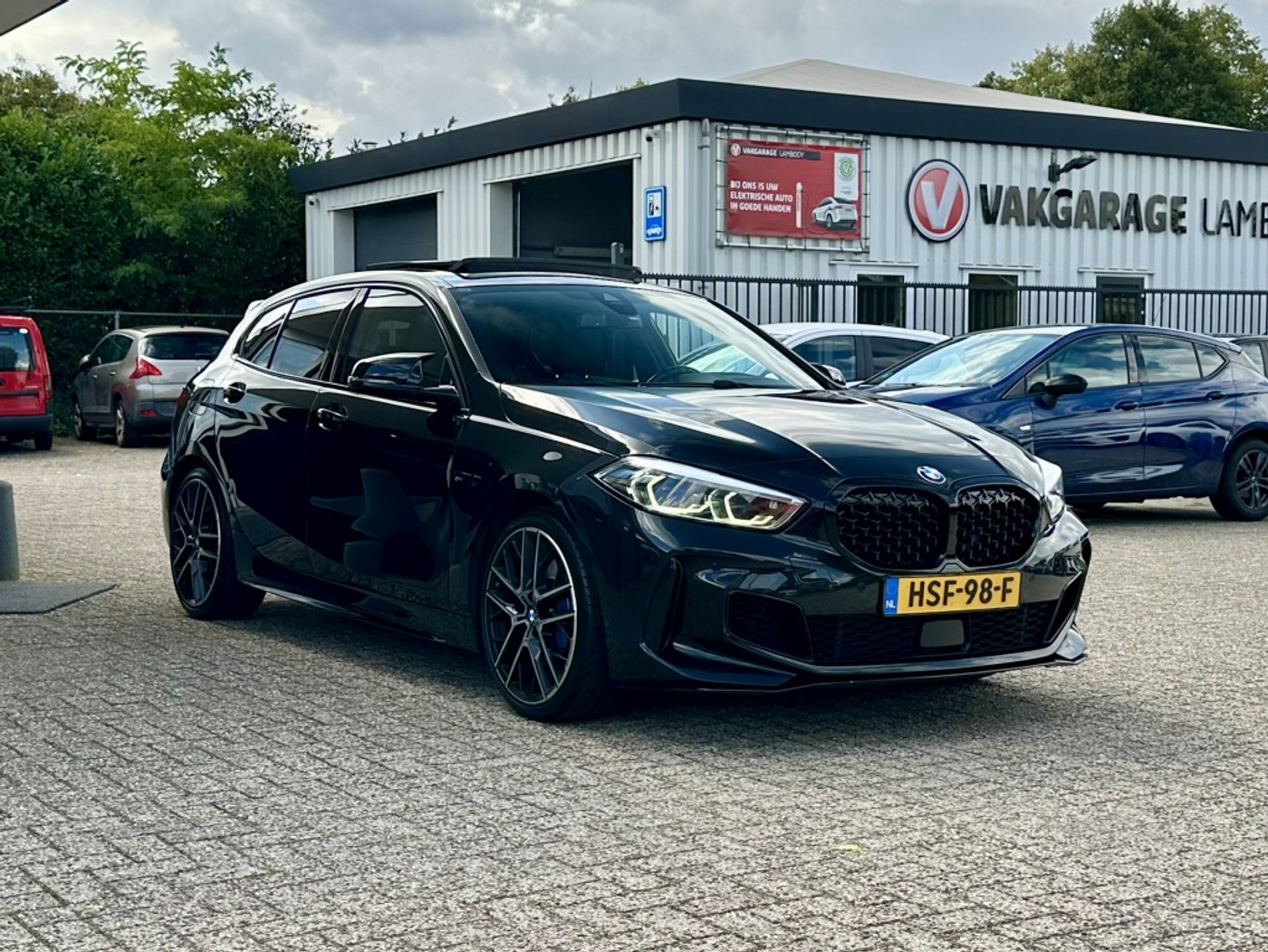 Foto van BMW M135i xDrive
