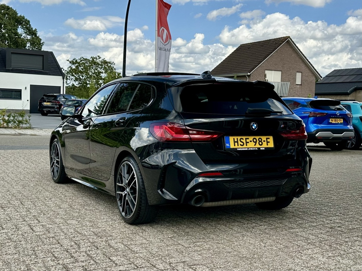 Foto van BMW M135i xDrive