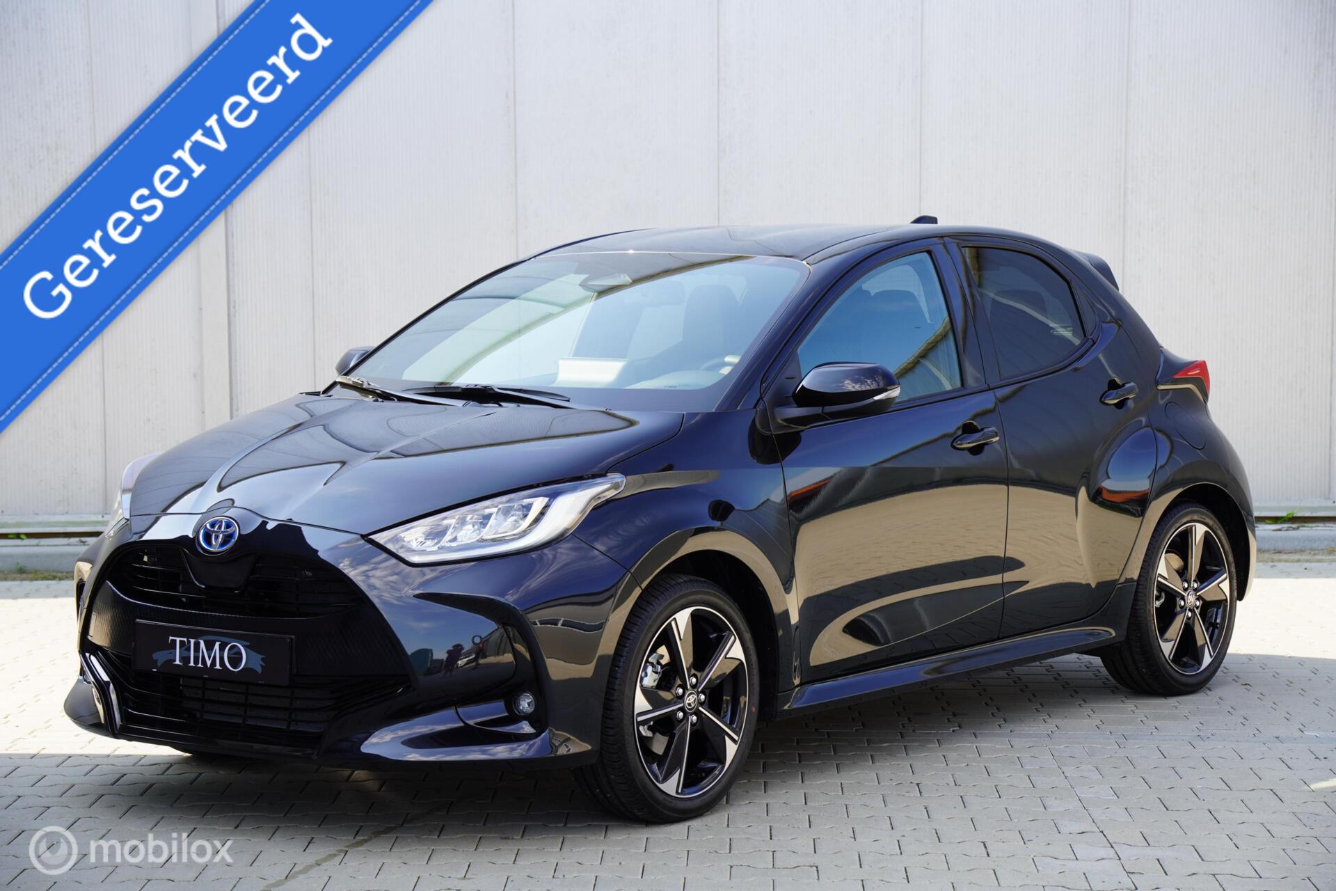 Toyota Toyota Yaris 1.5 Hybrid Executive Facelift Stoelverwarming 2024 - voorkant