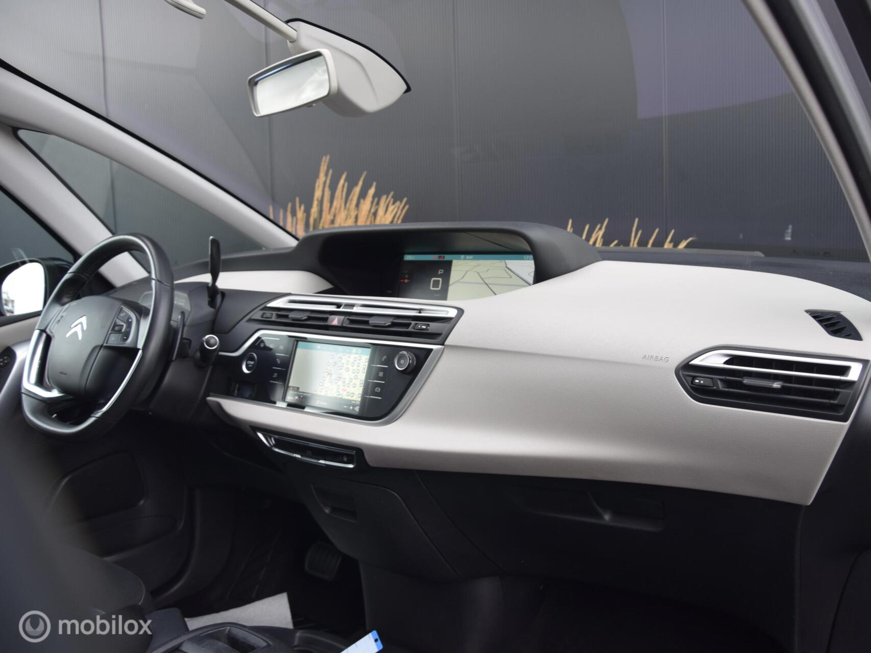Foto van Citroen C4 Spacetourer