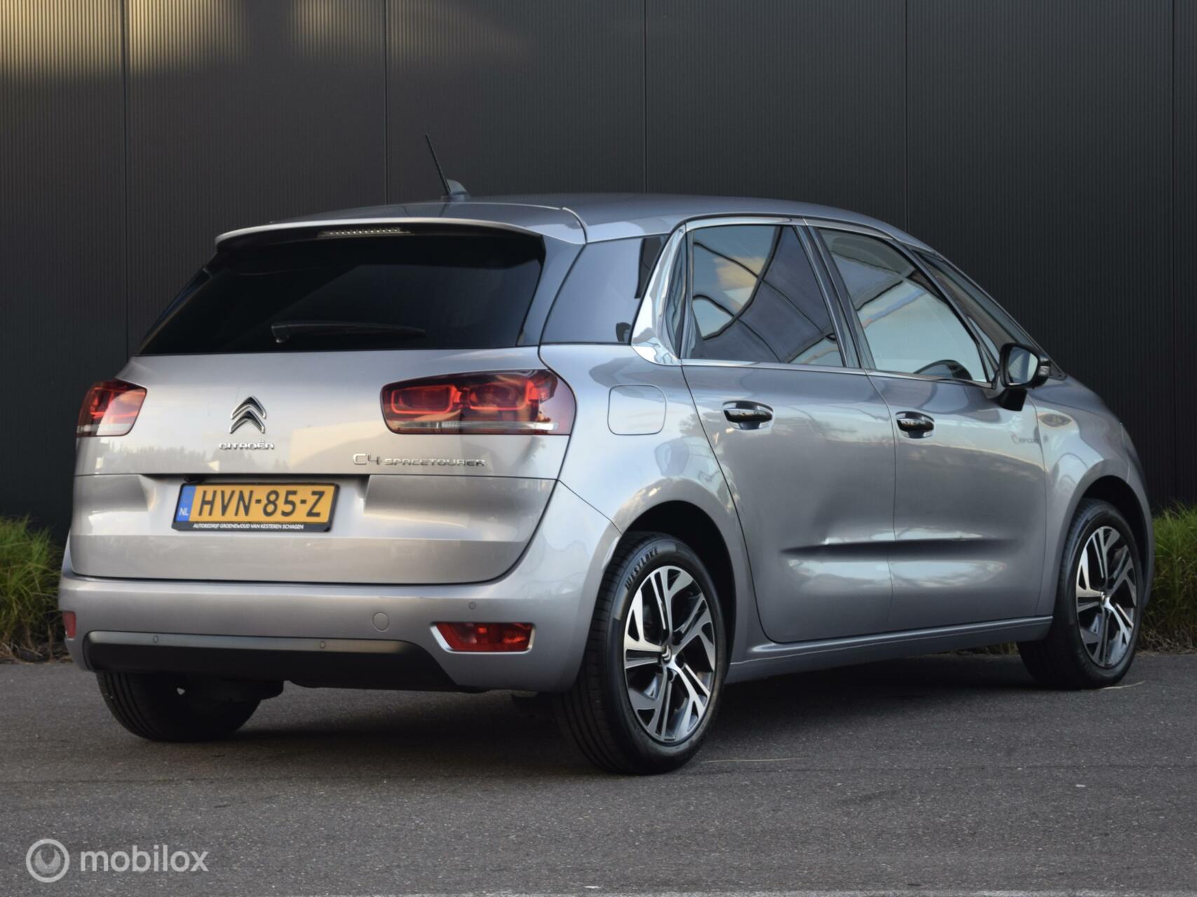 Foto van Citroen C4 Spacetourer
