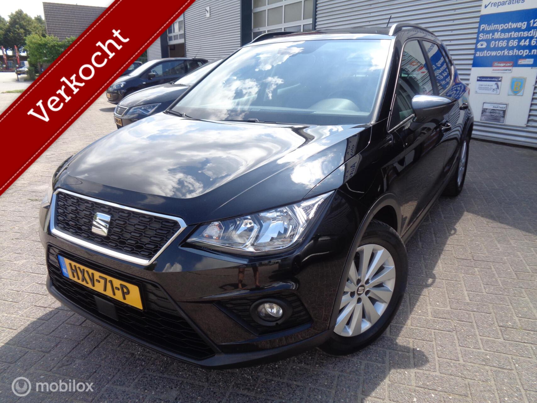 Seat Arona 1.0 TSI Style Business/Airco/ECC/Lm velgen/1st eig/PDC/Navi/Carplay/Trekhaak/Heel zuinig in verbruik 2020 - voorkant