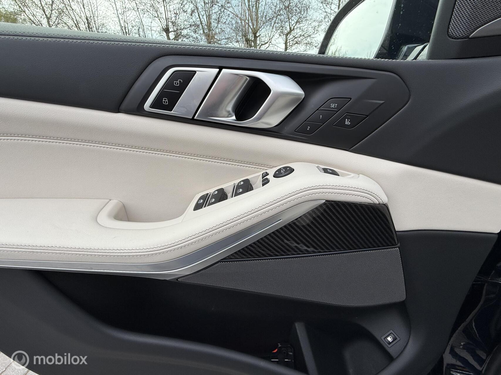 Foto van BMW X5 Xdrive50e