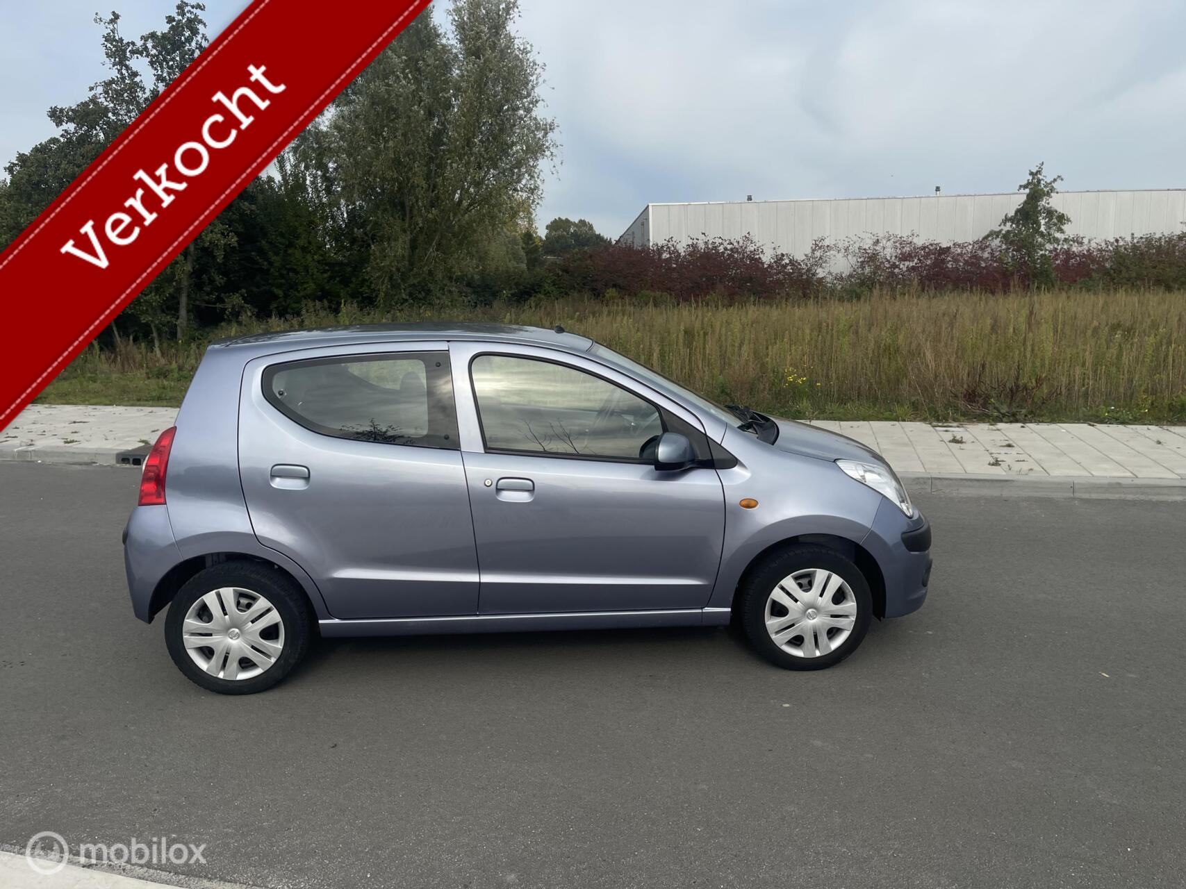 Foto van Nissan Pixo
