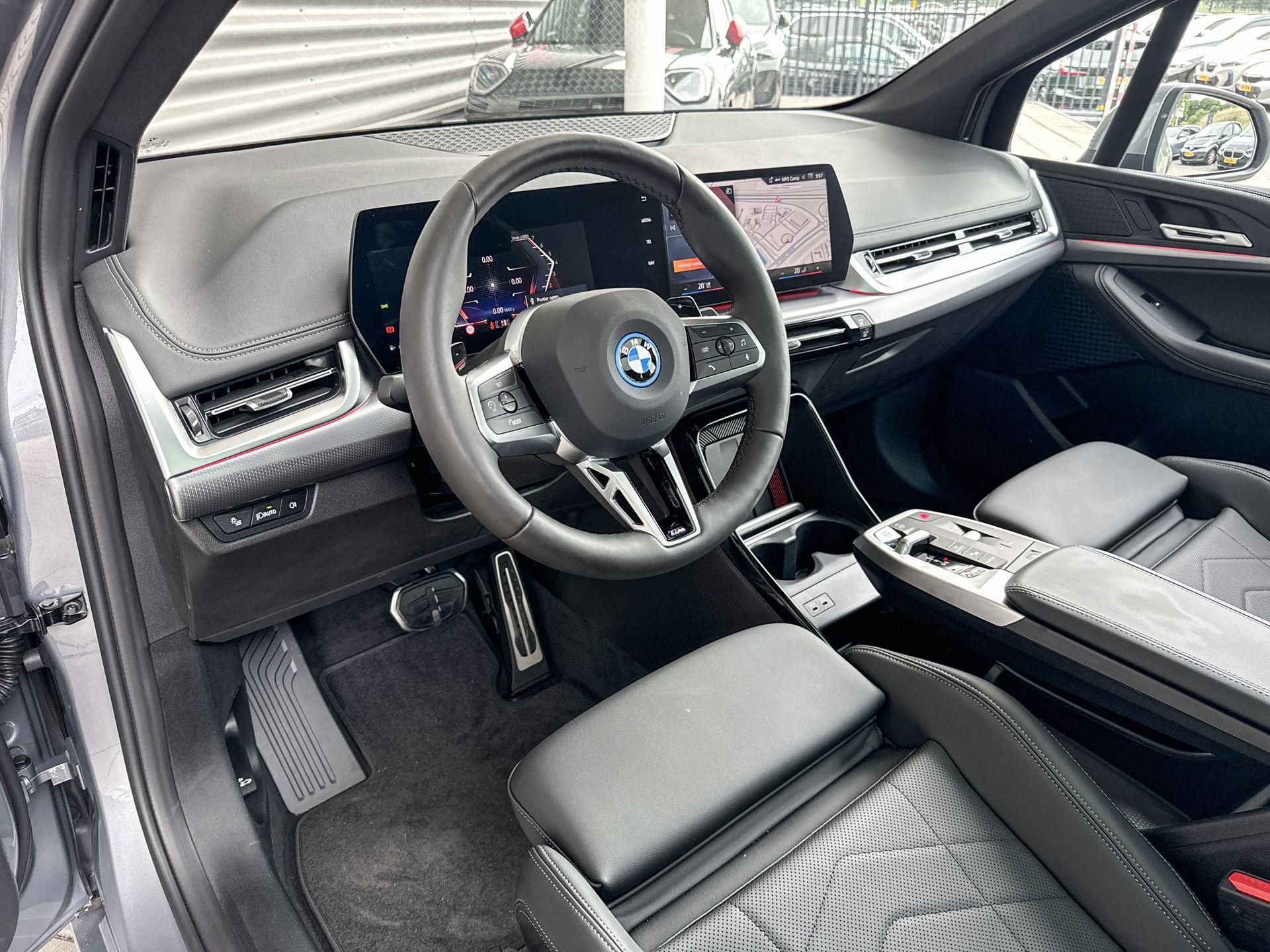 Foto van BMW 225e xDrive Active Tourer