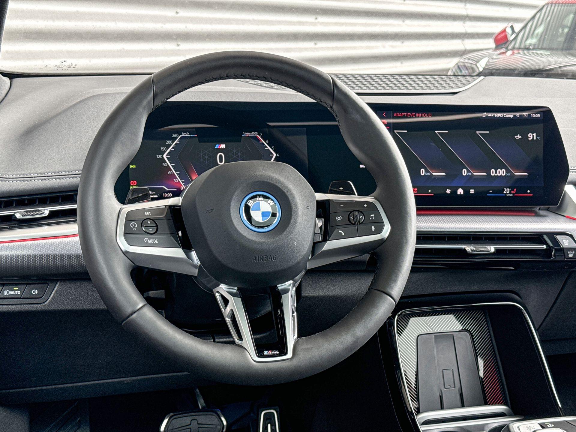 Foto van BMW 225e xDrive Active Tourer