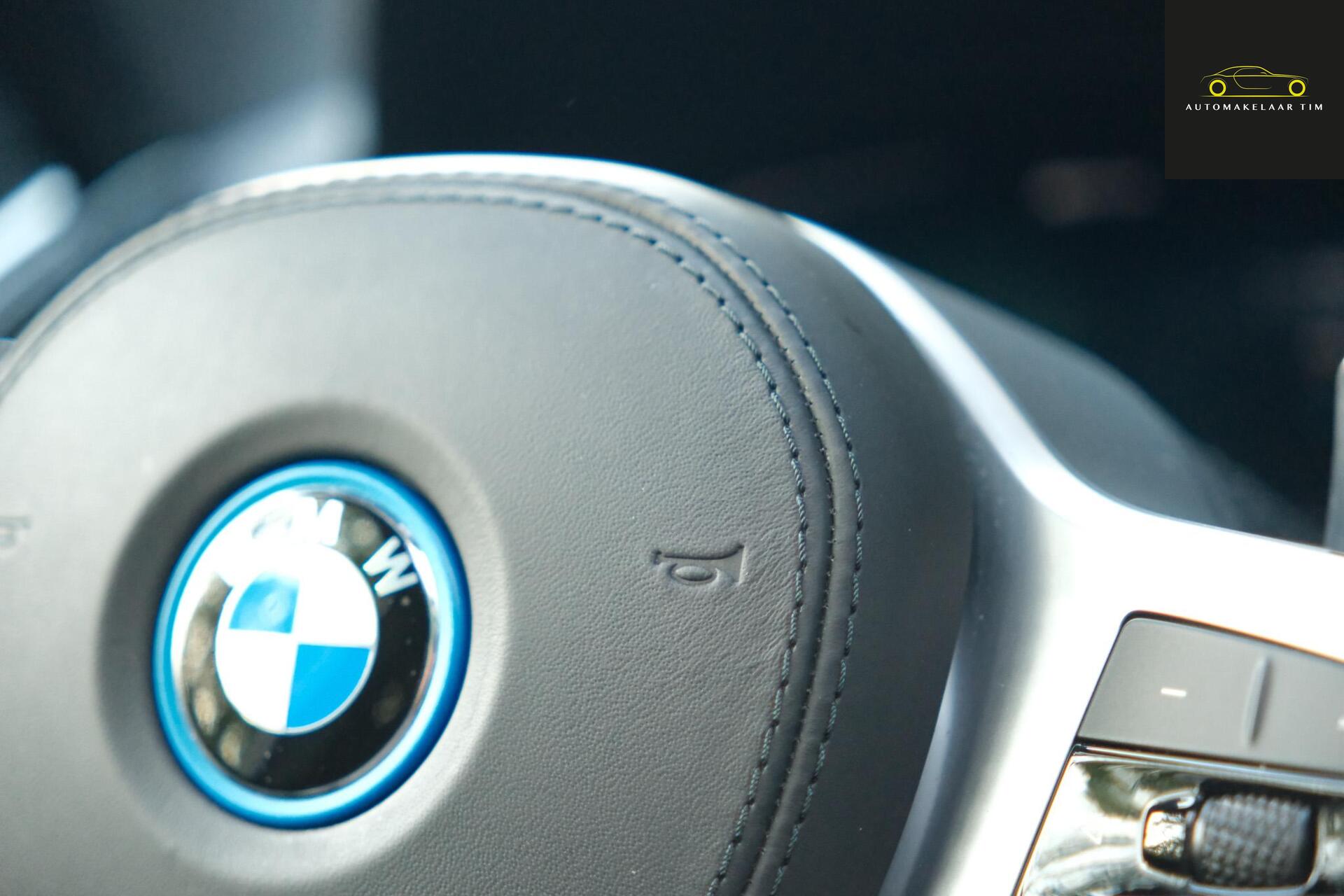 Foto van BMW X3 Xdrive30e