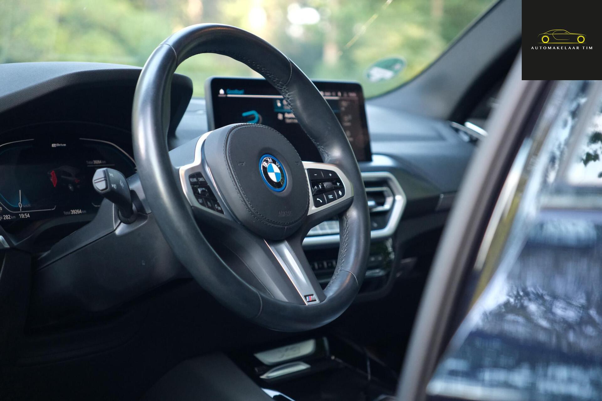 Foto van BMW X3 Xdrive30e