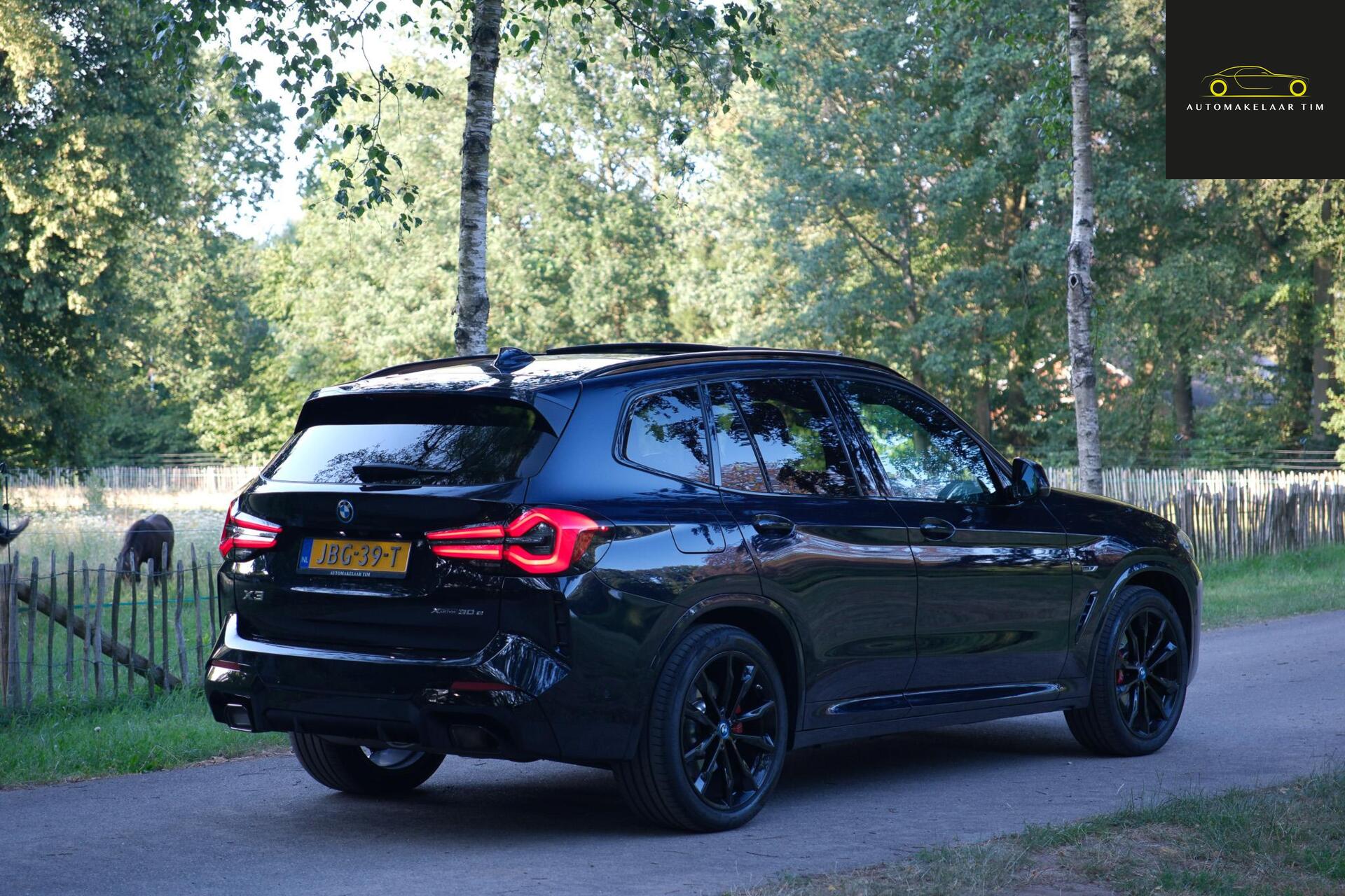 Foto van BMW X3 Xdrive30e
